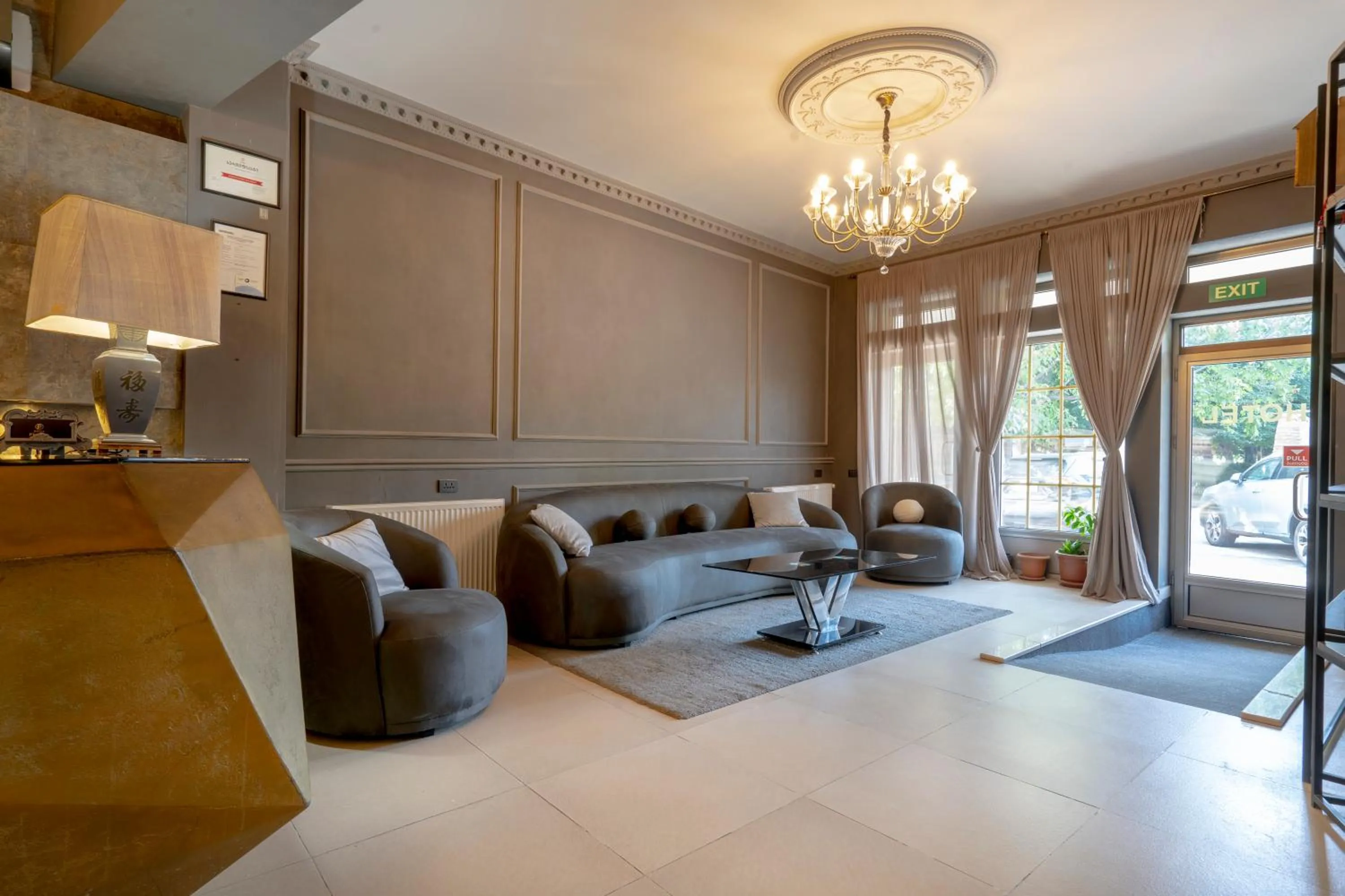 Seating area in Hotel Piazza Tbilisi