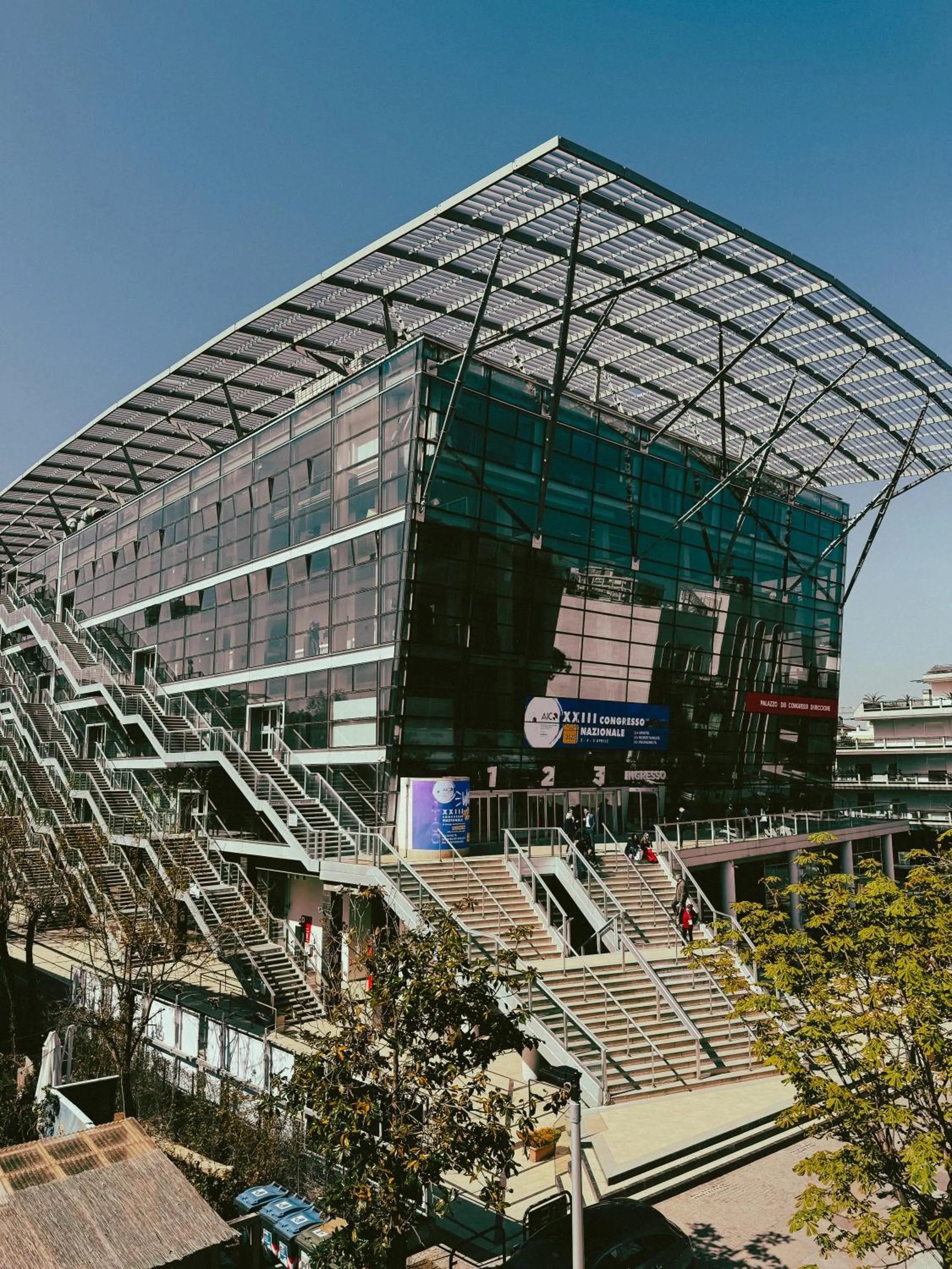 Nearby landmark in Hotel President - Vintage Hotel in centro