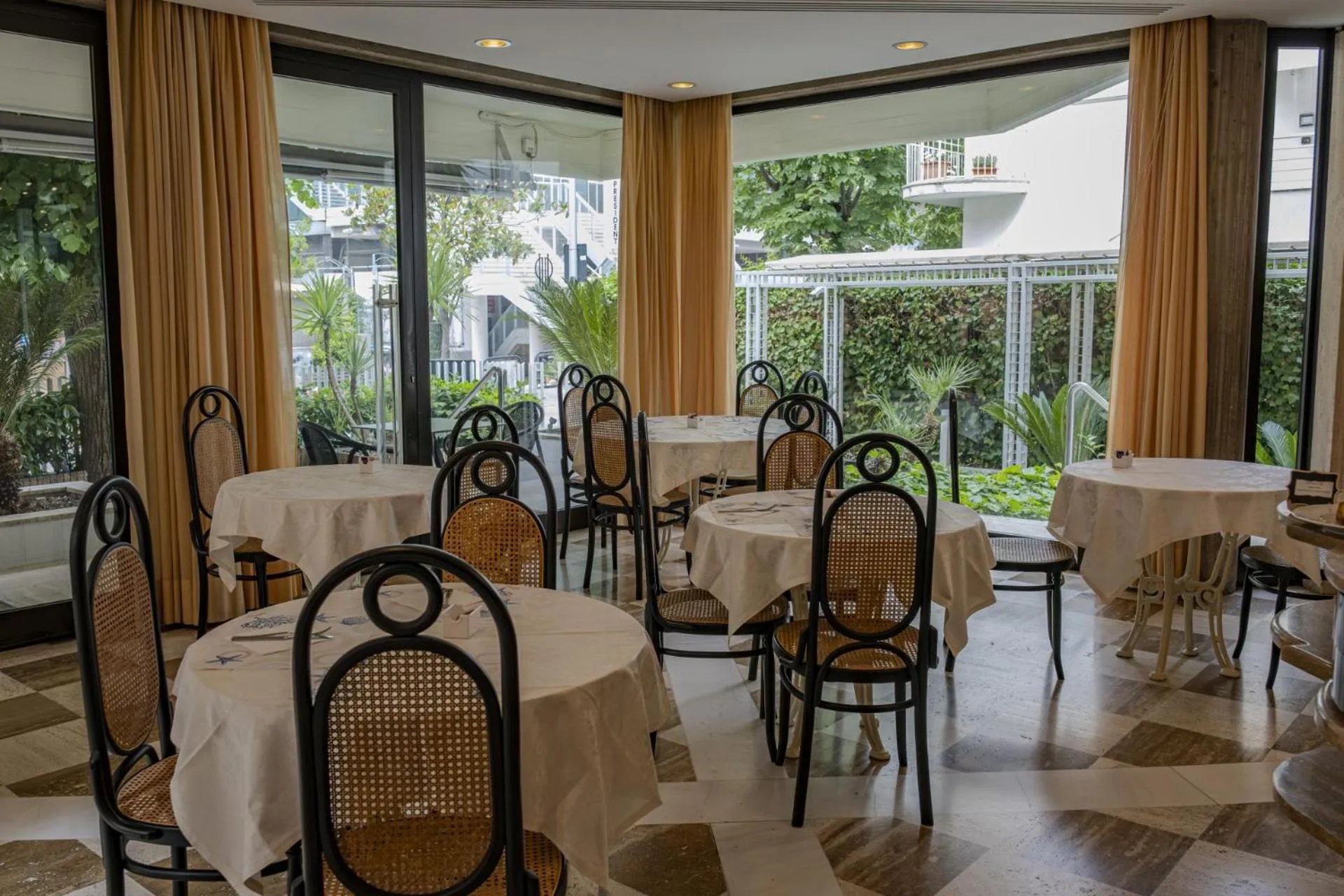 Lounge or bar in Hotel President - Vintage Hotel in centro