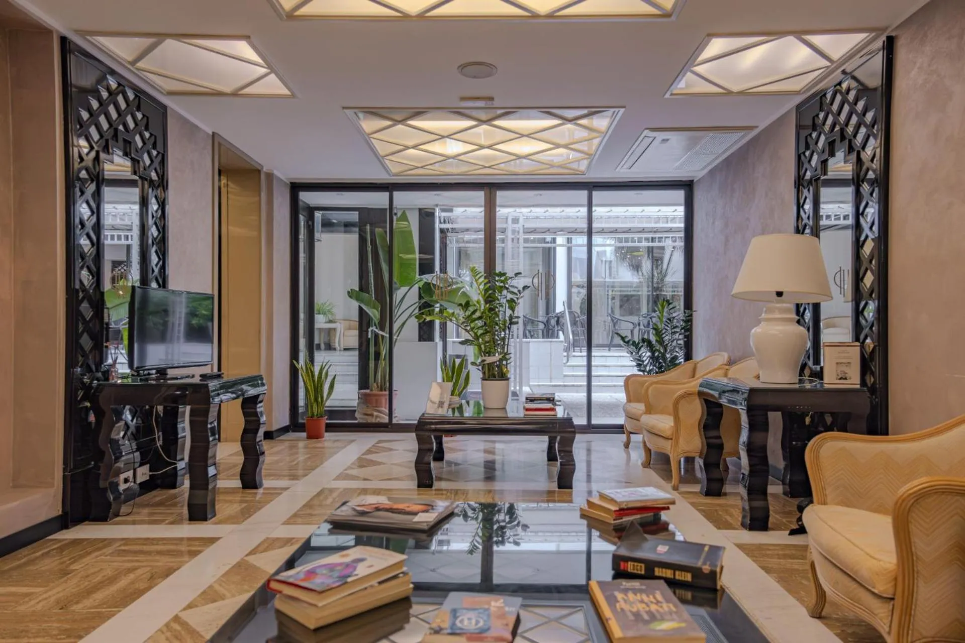 Living room in Hotel President - Vintage Hotel in centro