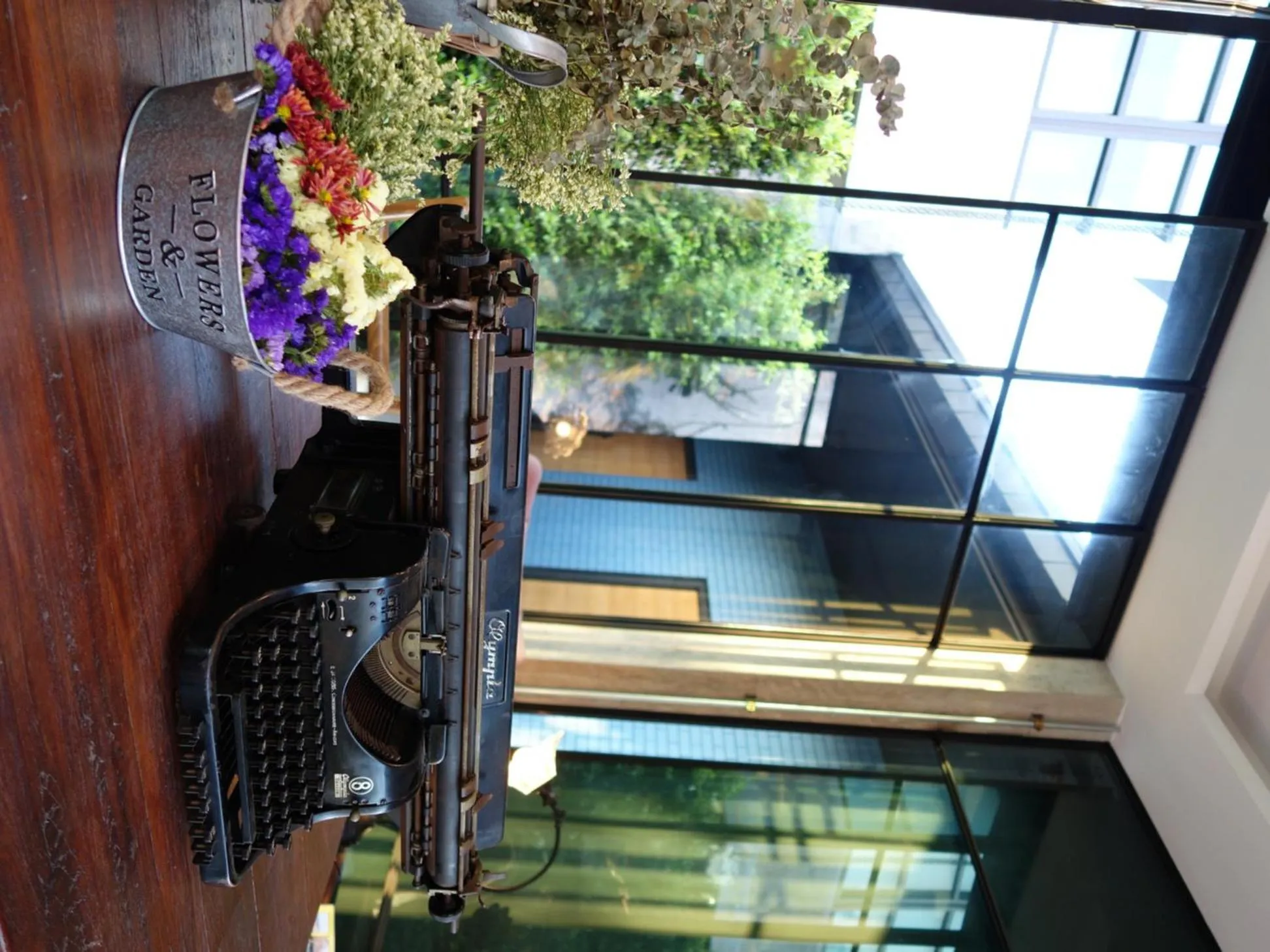 Lobby or reception in The Restro