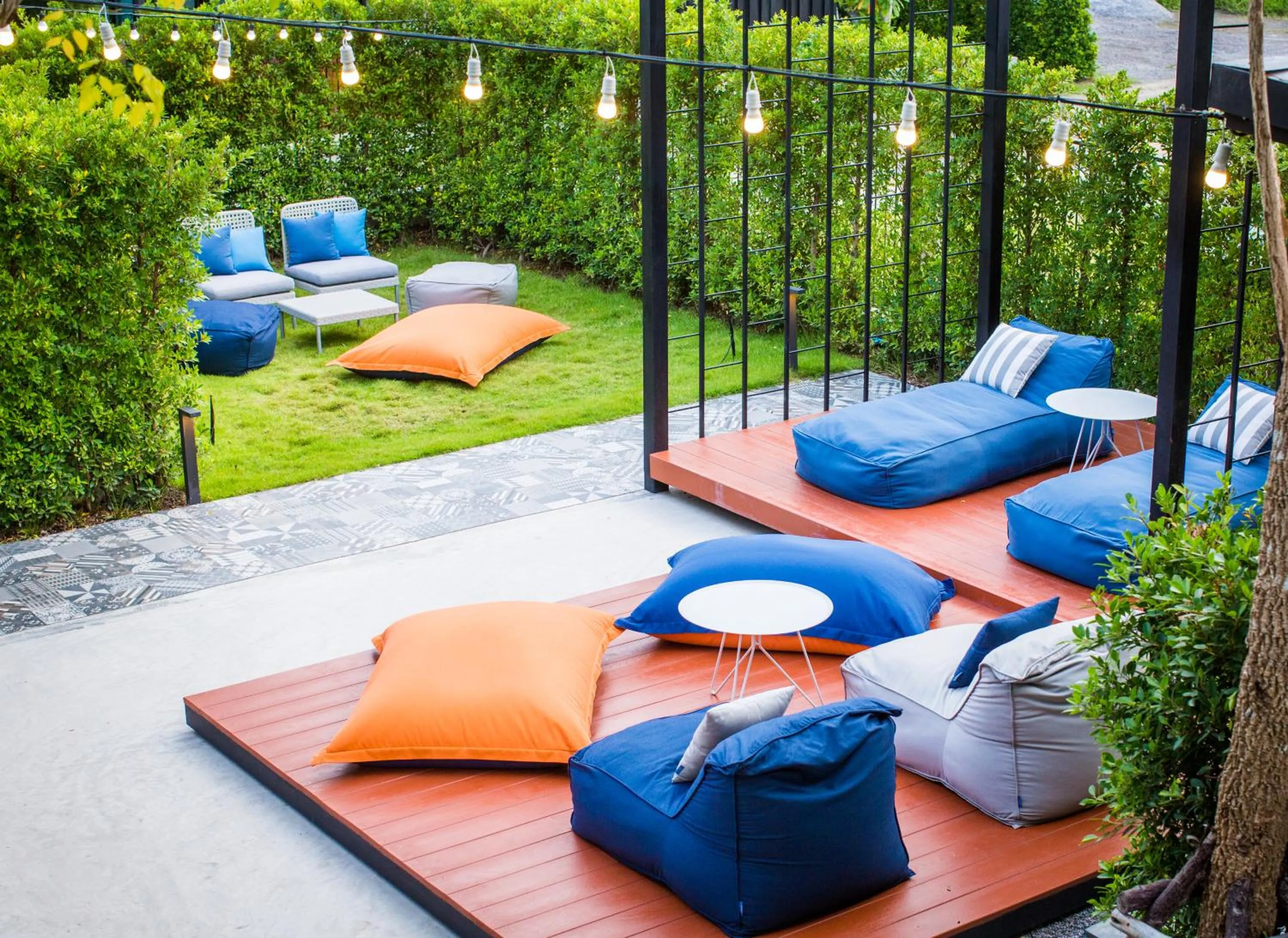 Garden in The Restro