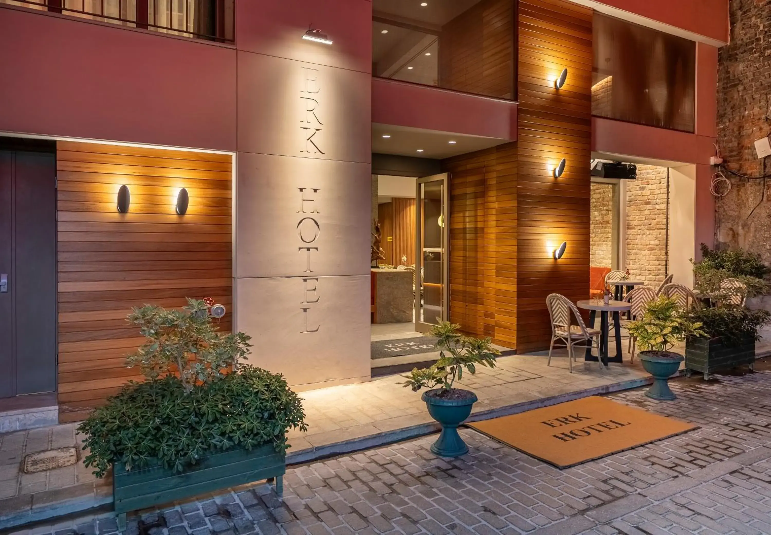 Property building in ERK Hotel Property building in ERK Hotel