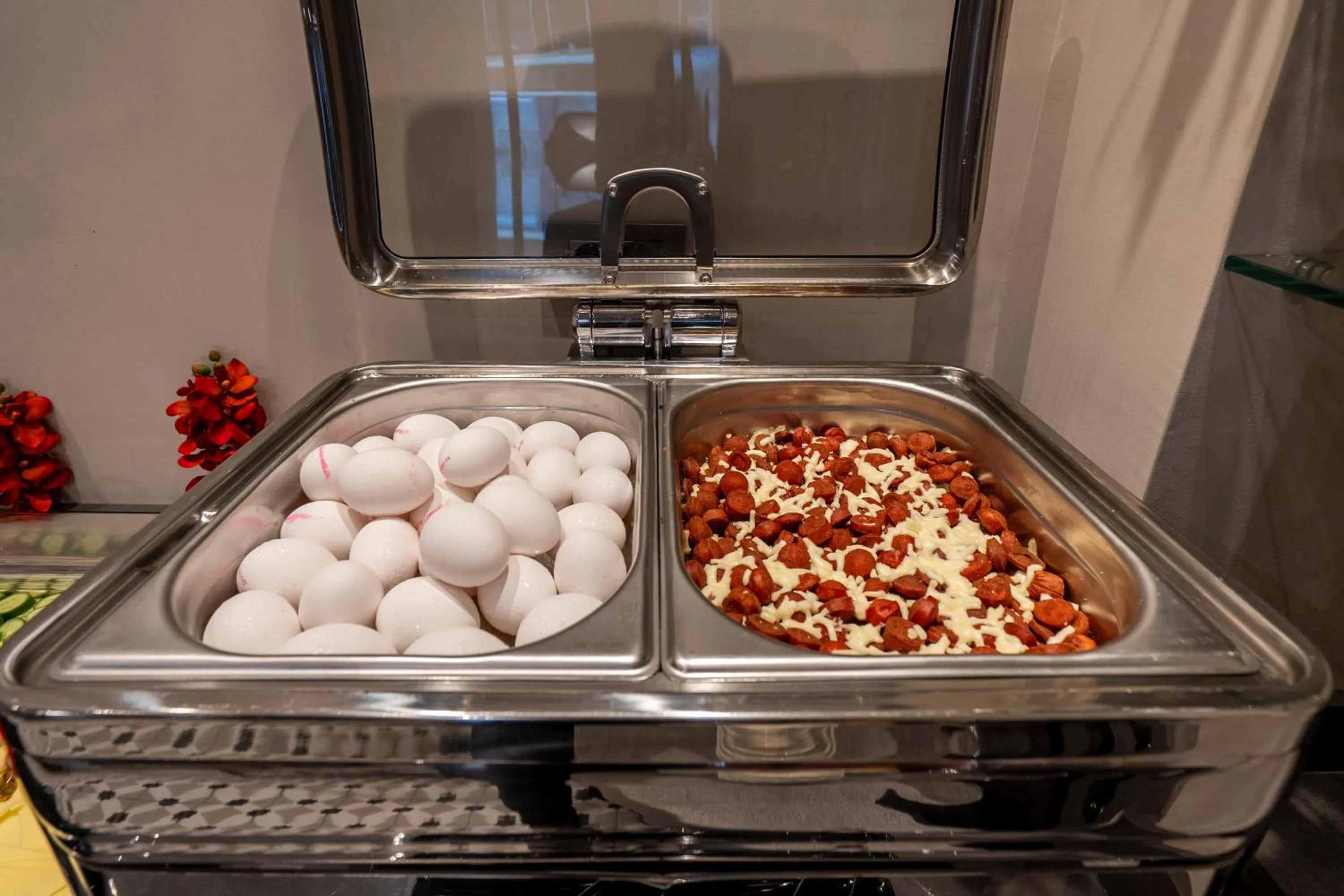 Buffet breakfast in ERK Hotel