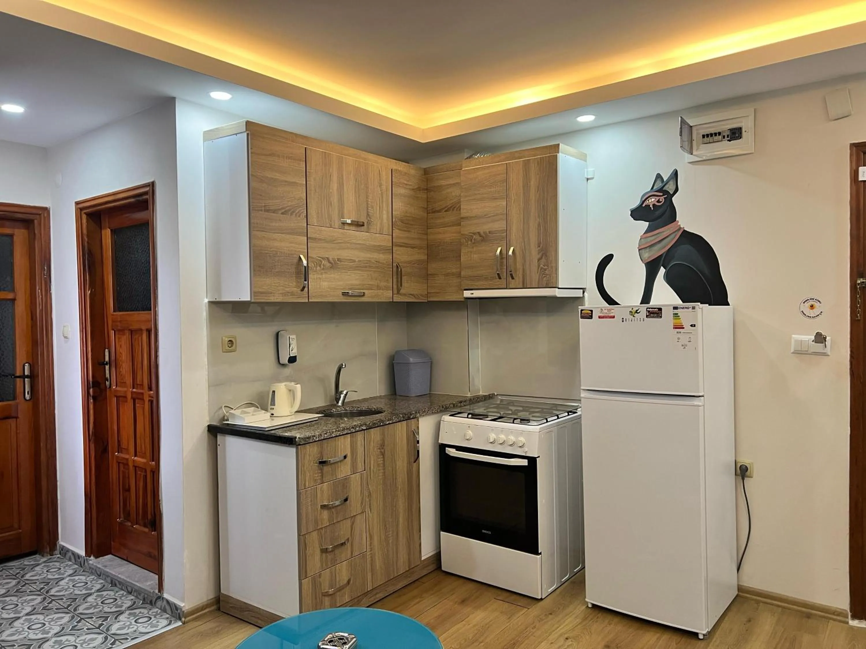 kitchen in Esma Apart Otel