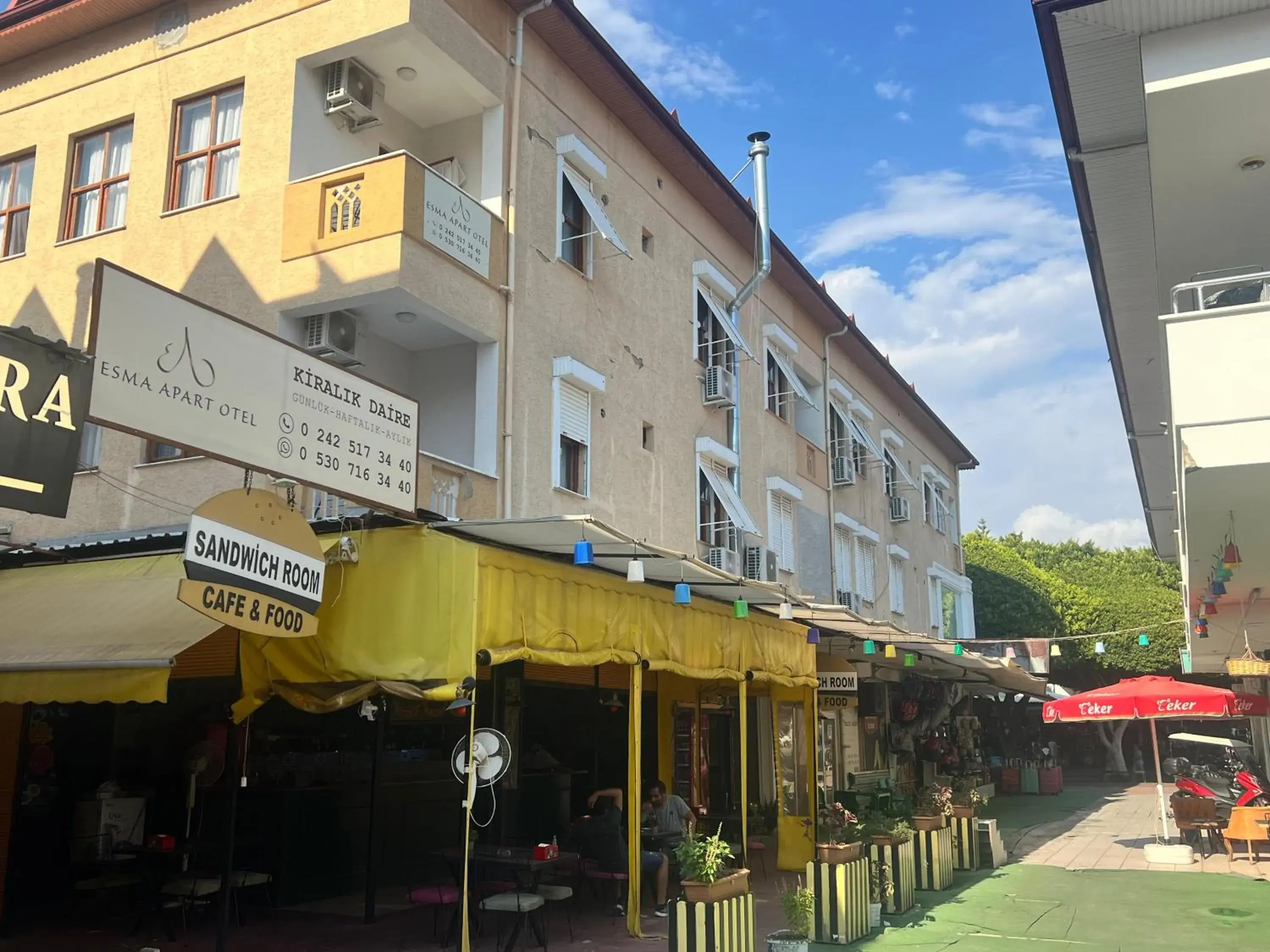 Property building in Esma Apart Otel Property building in Esma Apart Otel