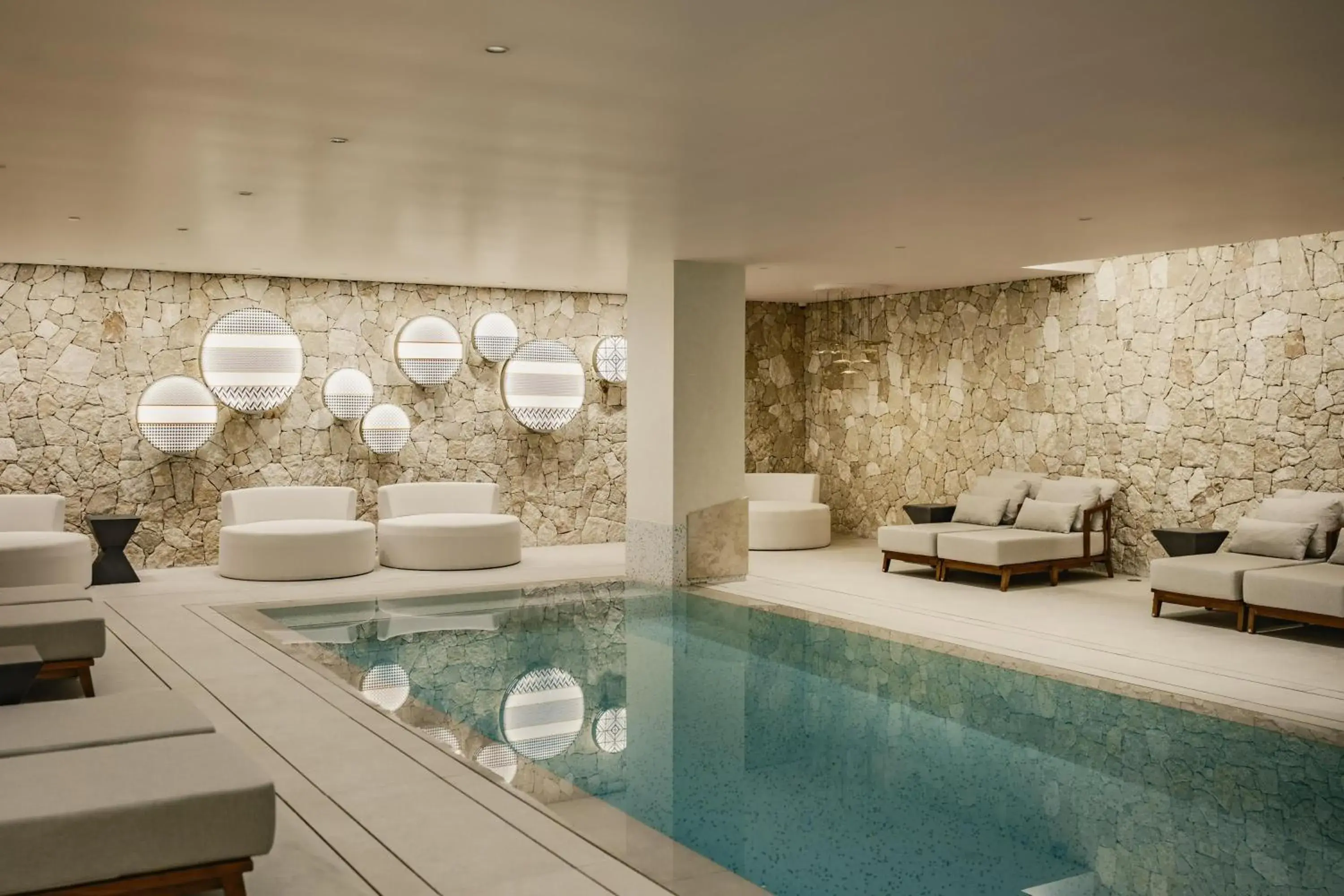 Swimming pool in Hyatt Centric Malta Swimming pool in Hyatt Centric Malta