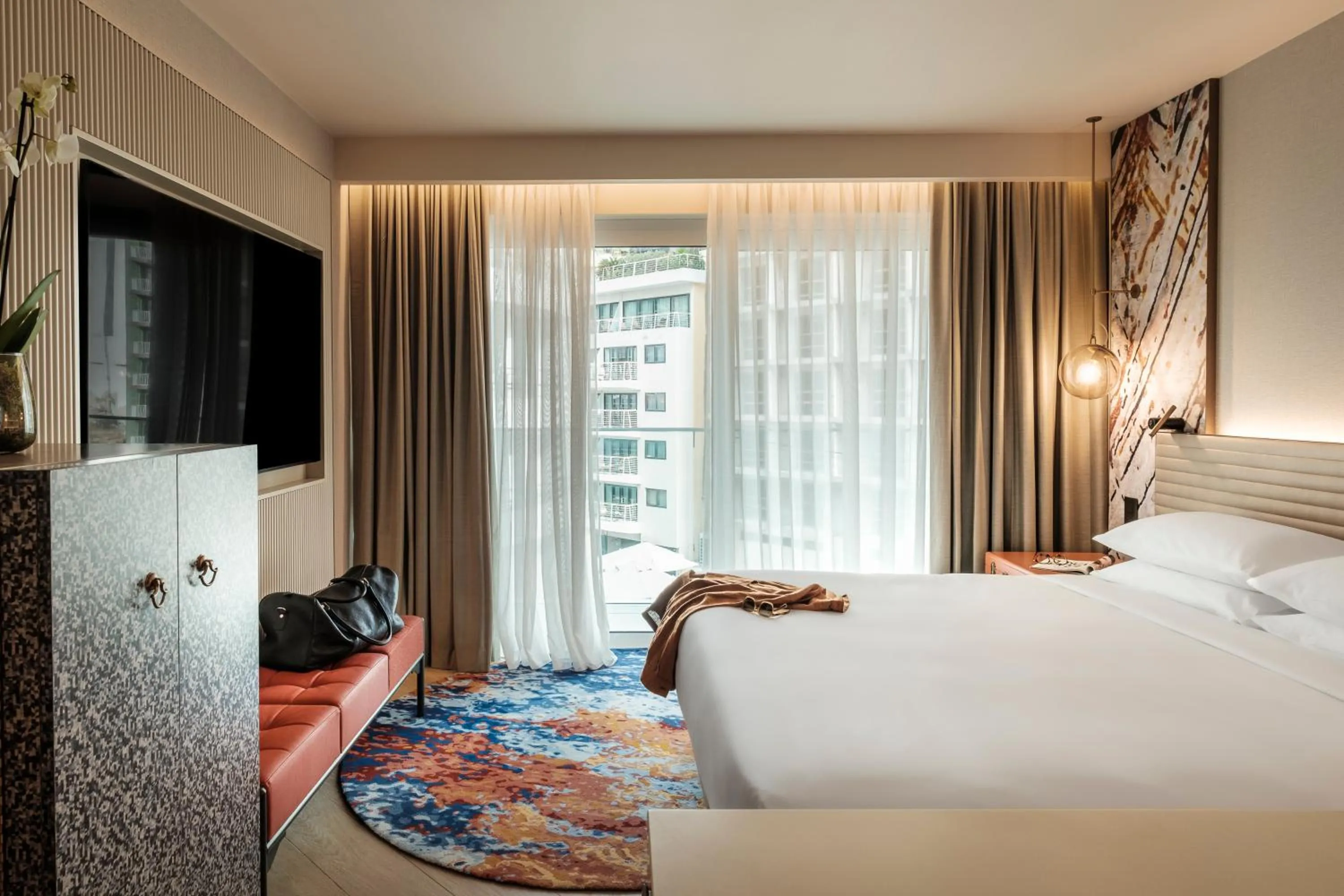 Photo of the whole room, Bed in Hyatt Centric Malta