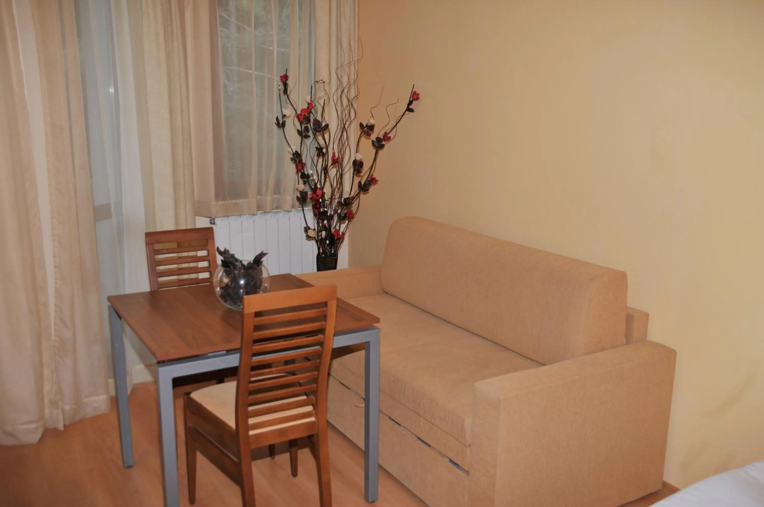 Living room in Villa Park Guest Apartments