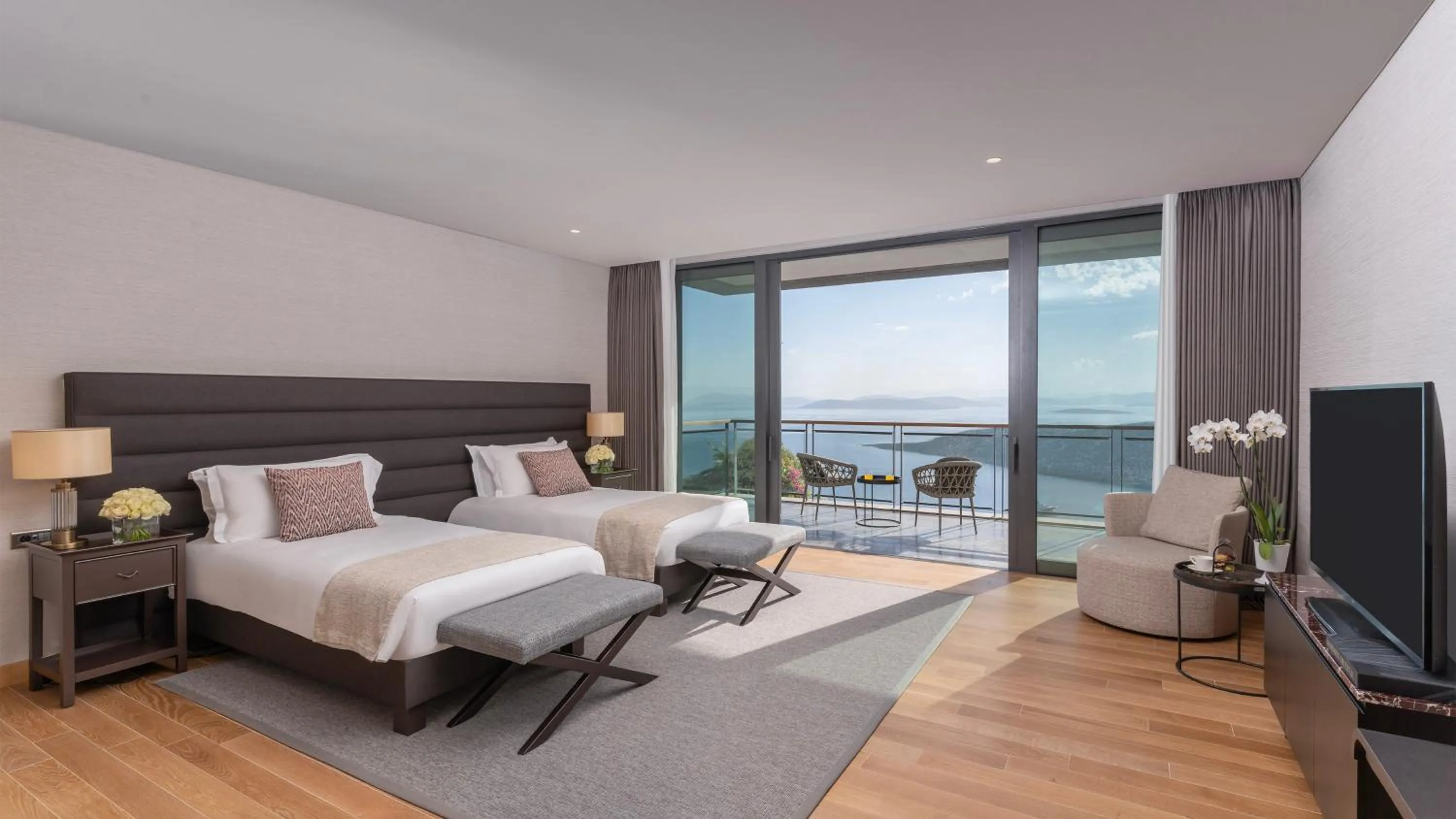 Bedroom, Bed in Mandarin Oriental, Bodrum