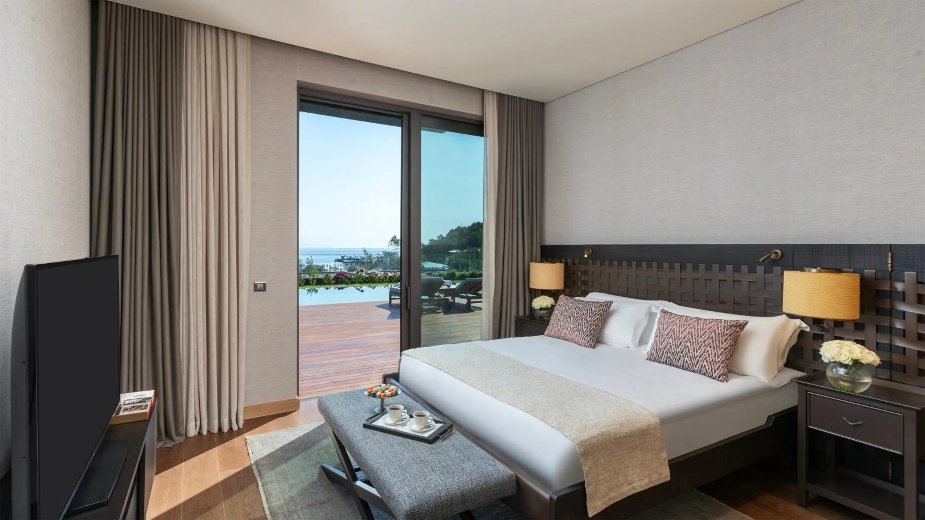 Bedroom, Bed in Mandarin Oriental, Bodrum