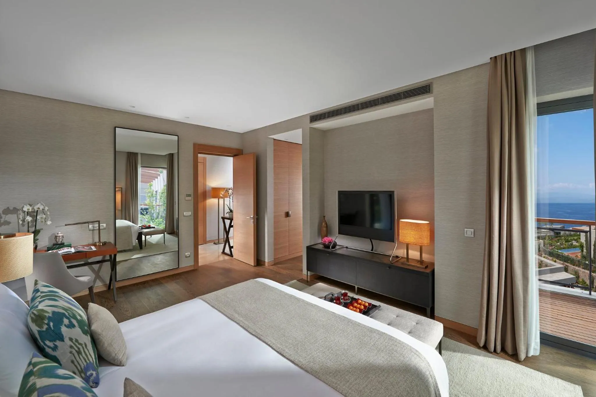 Bedroom, Bed in Mandarin Oriental, Bodrum