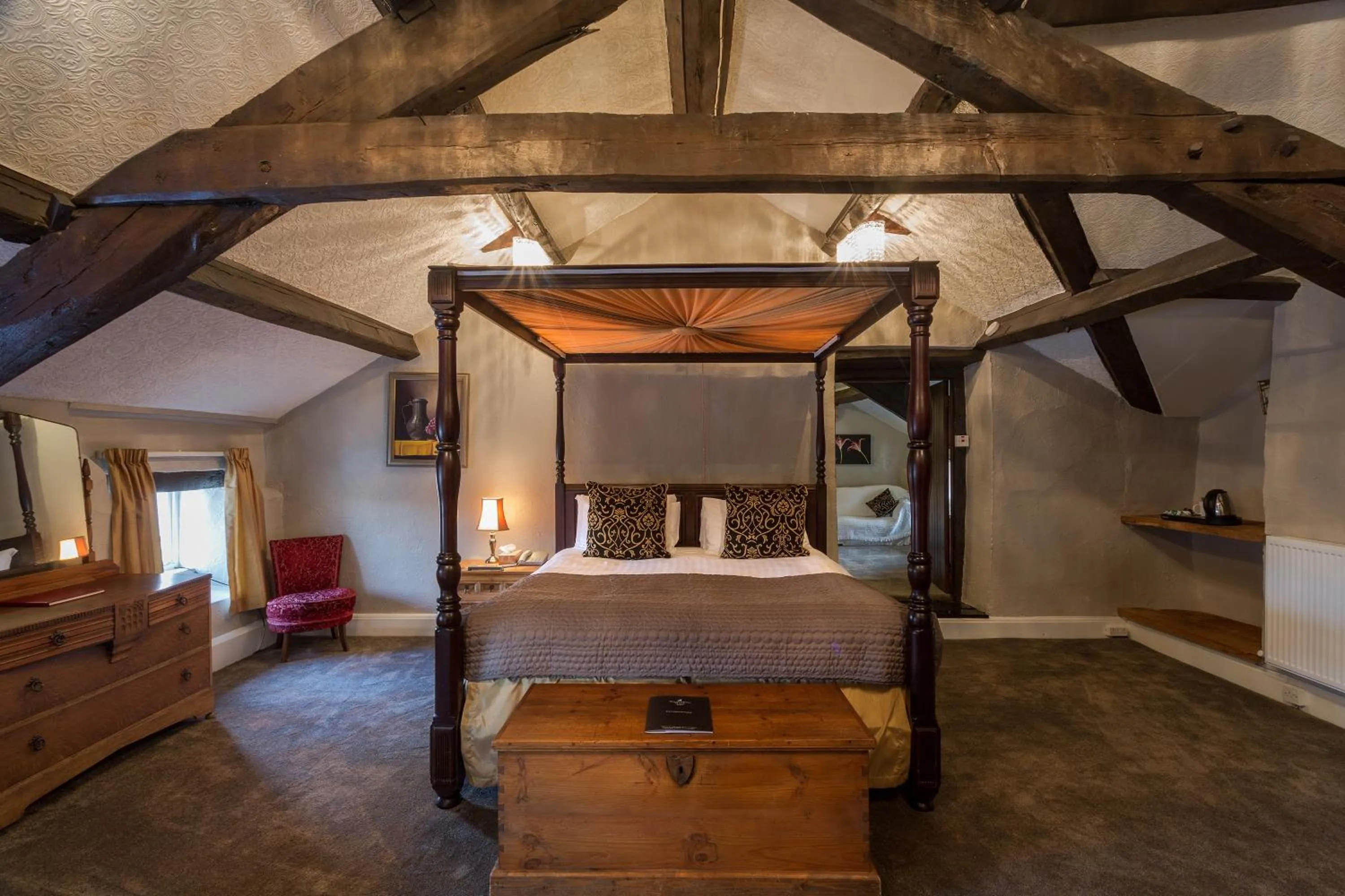 Bed in Gosforth Hall Inn