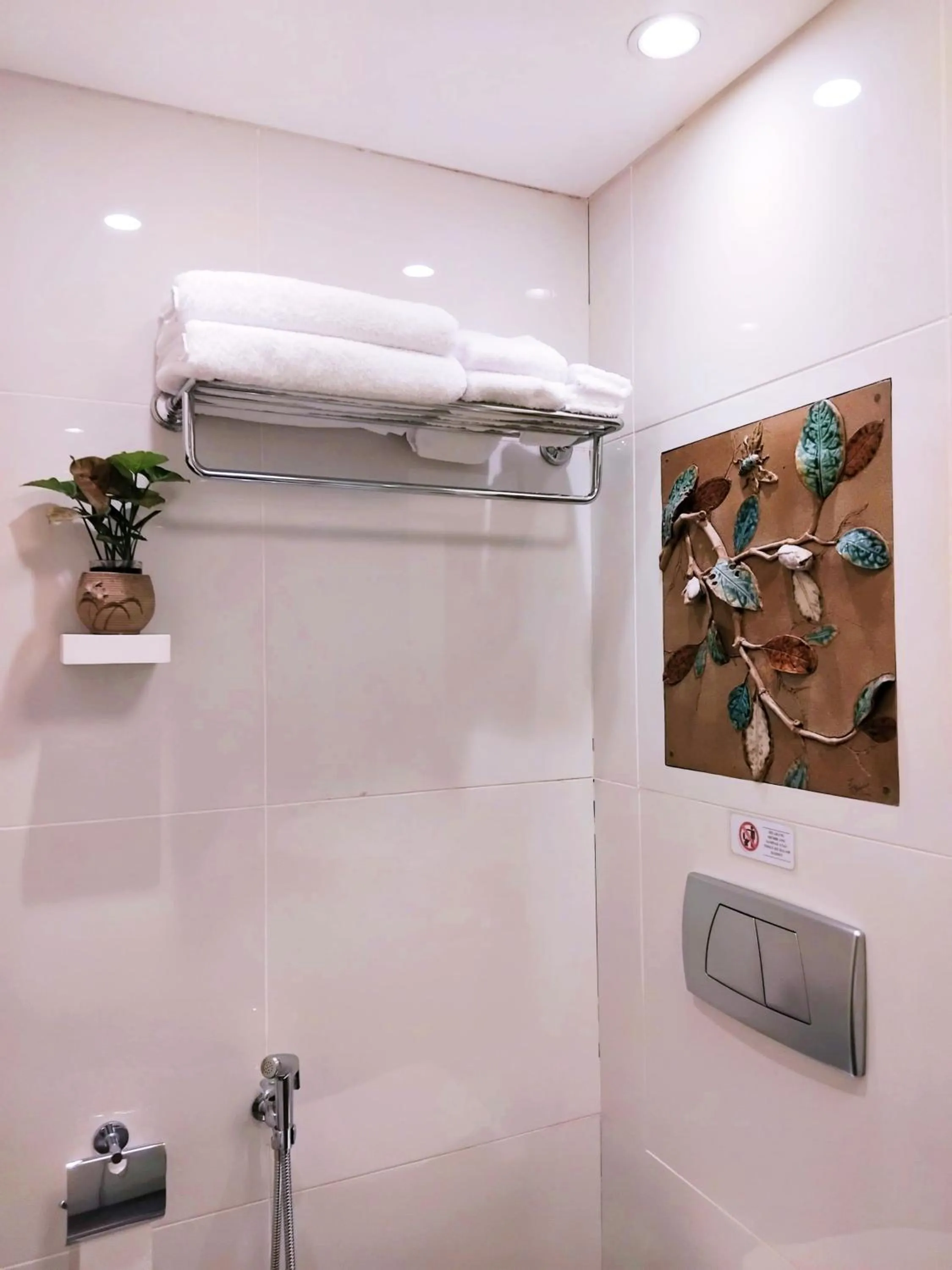 towels in KoenoKoeni Boutique Hotel