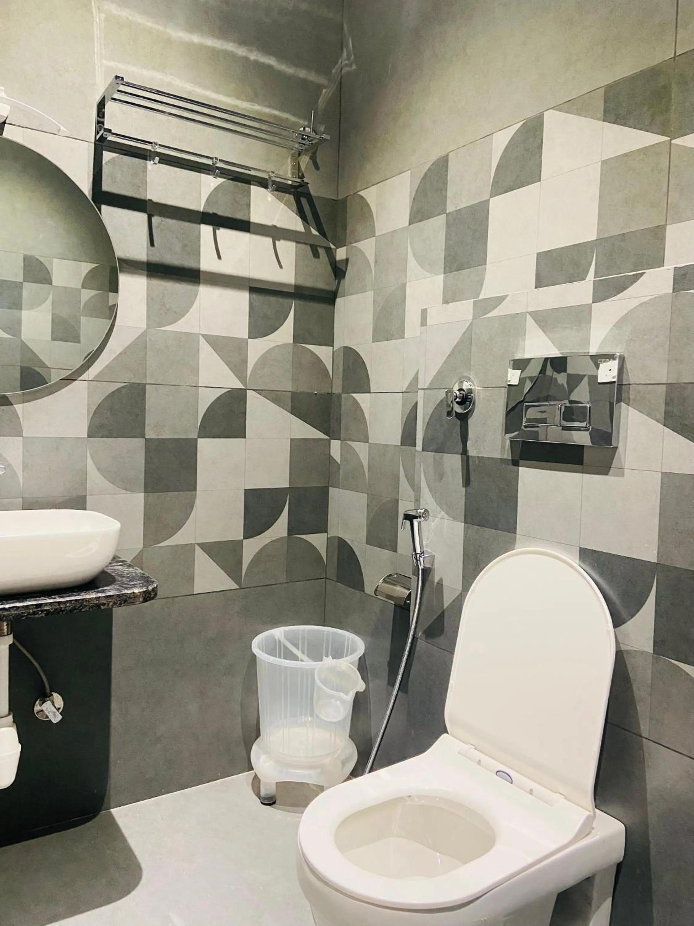 Toilet in Yashvrinda