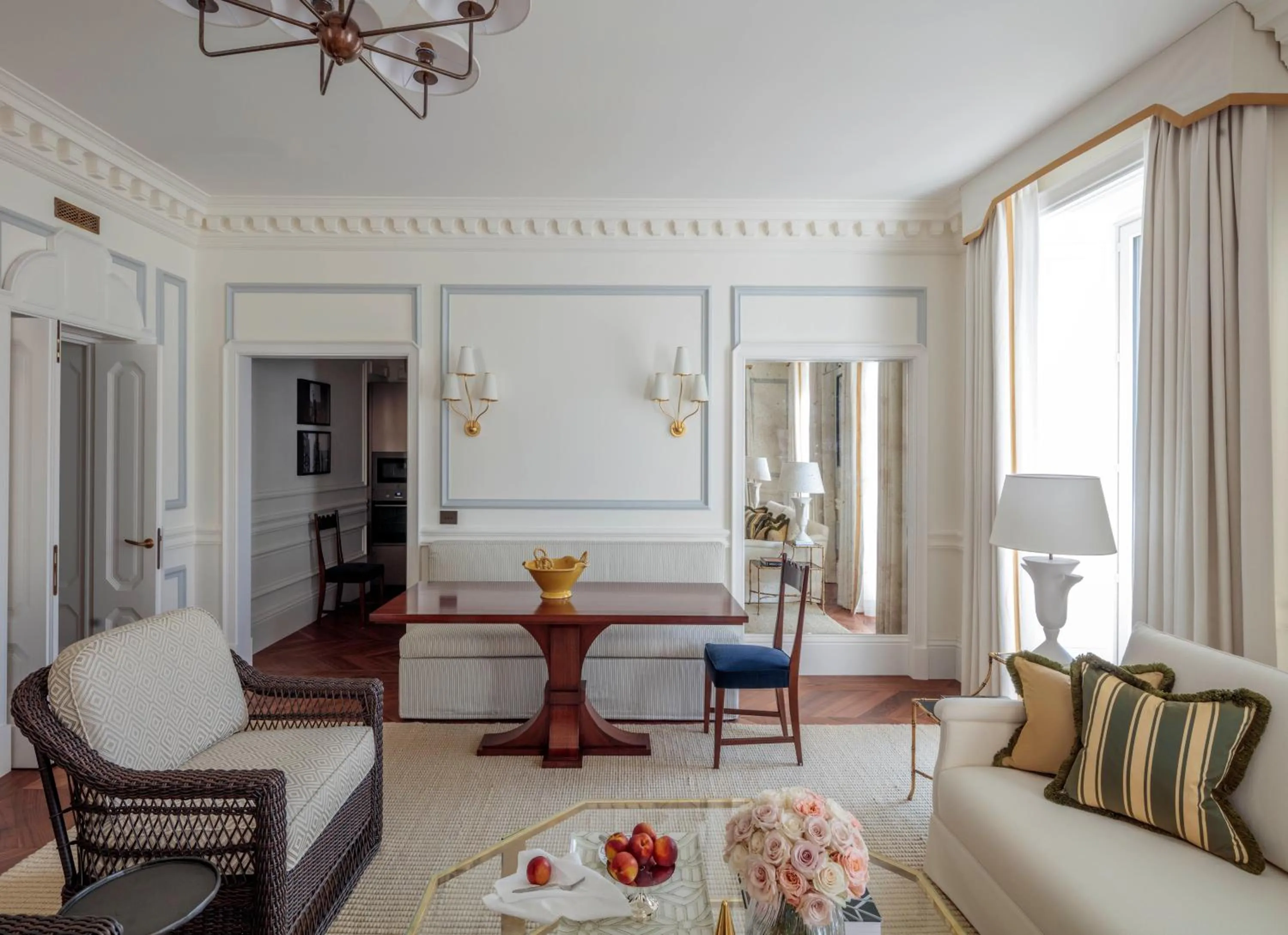 Living room in Rocco Forte House Via Manzoni Milan