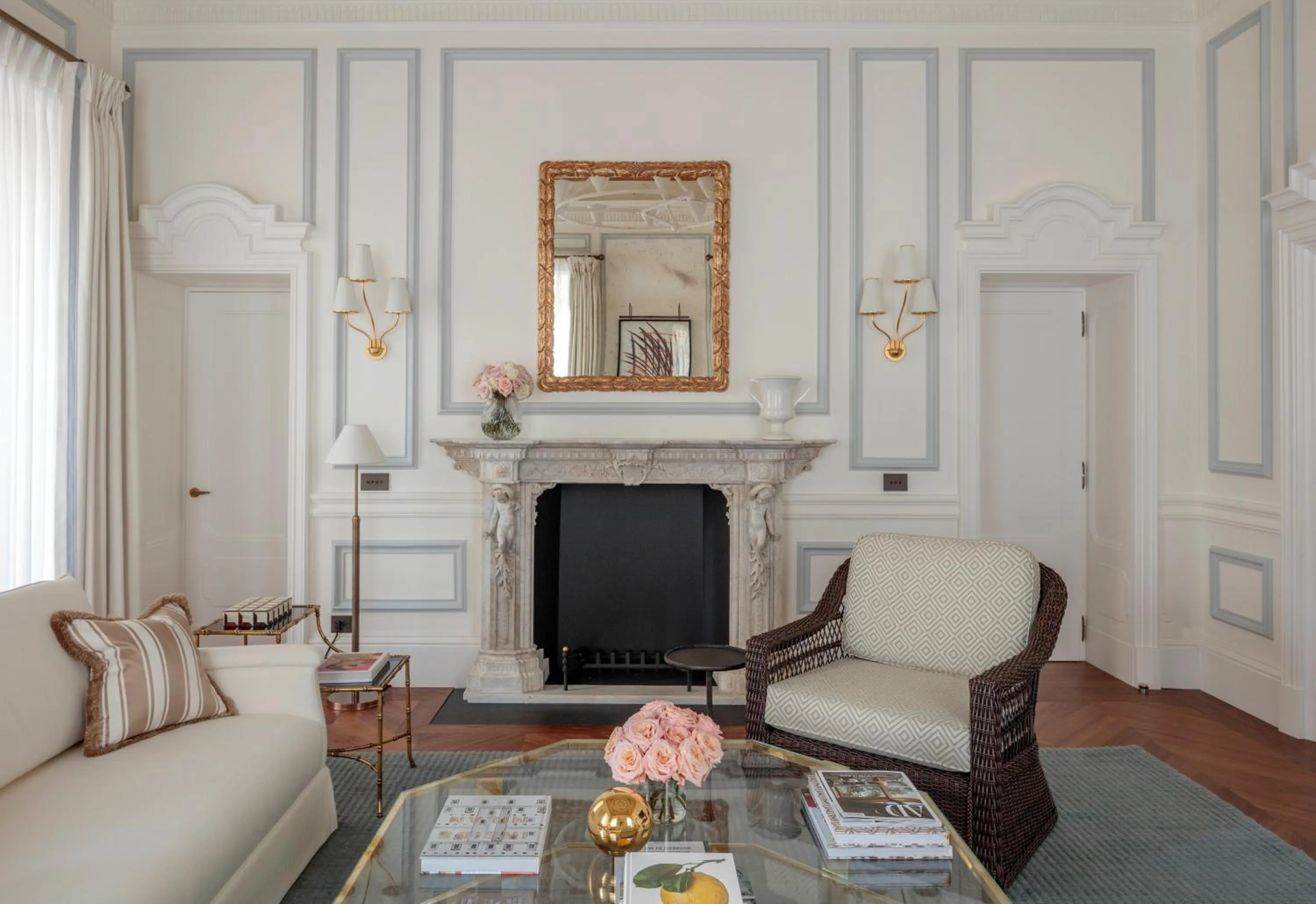 Living room in Rocco Forte House Via Manzoni Milan