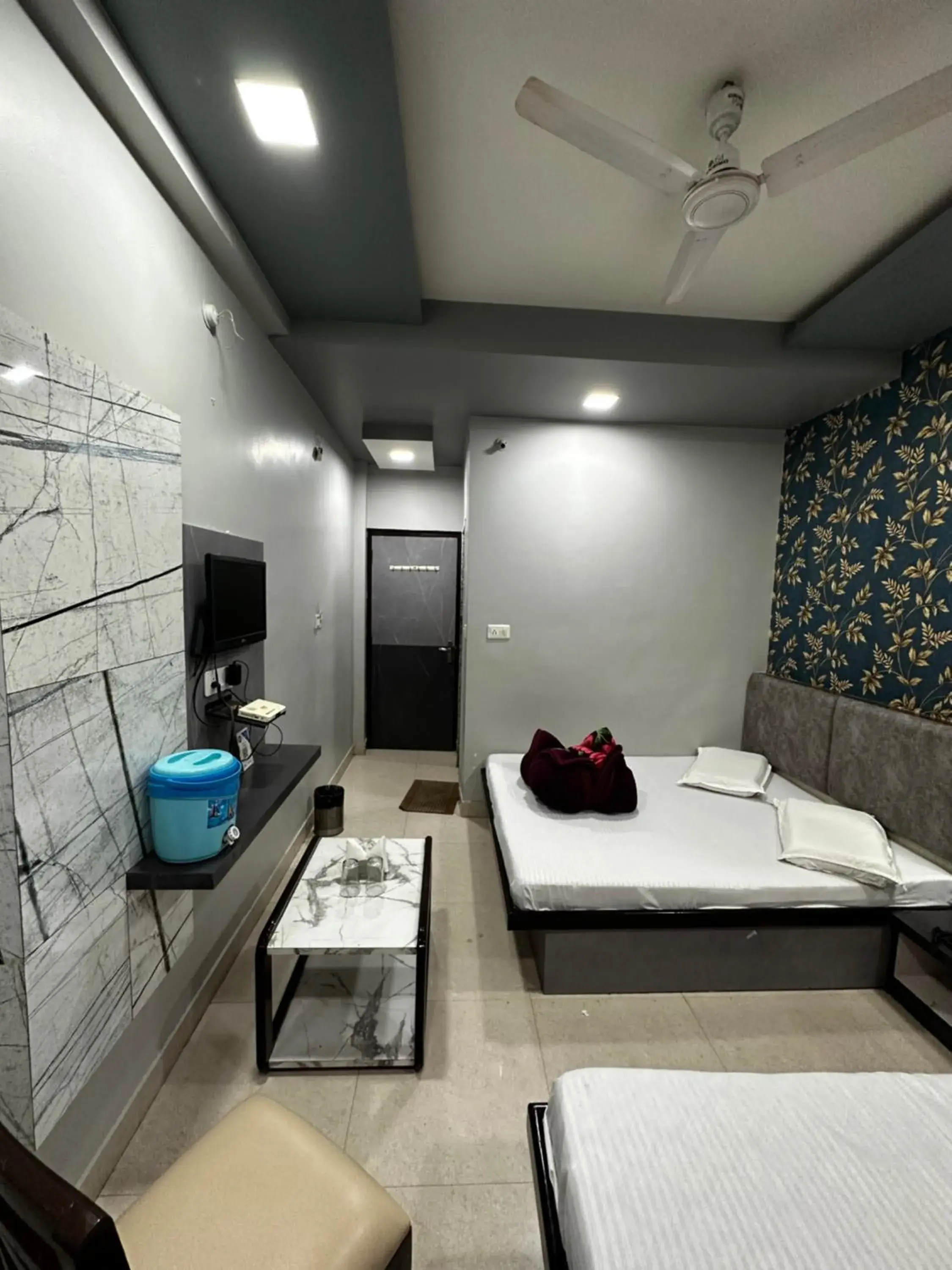 Bed in Hotel Mittal Inn Bed in Hotel Mittal Inn