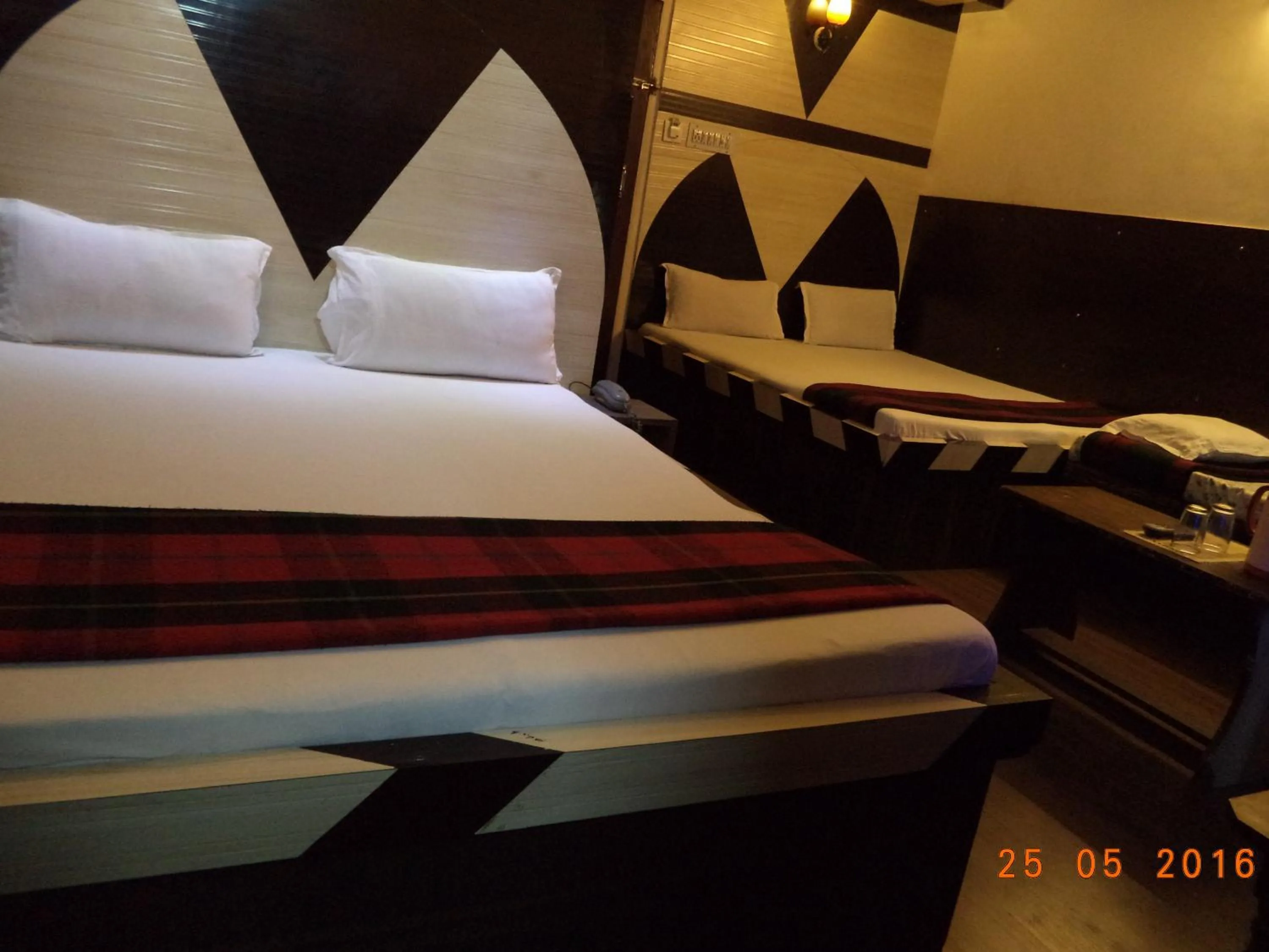 Night in Hotel Abhineet Palace