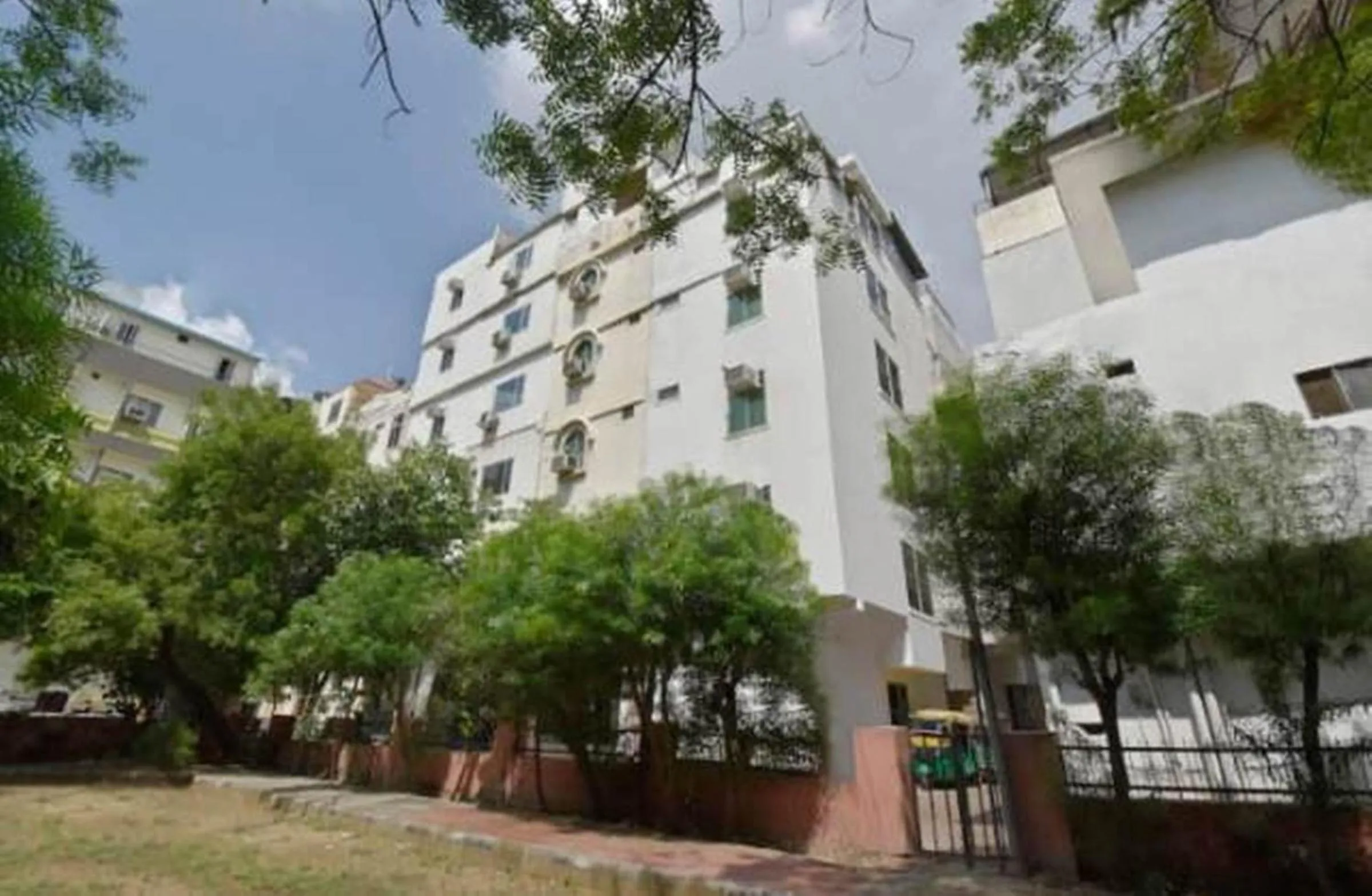 Property building in Hotel Abhineet Palace