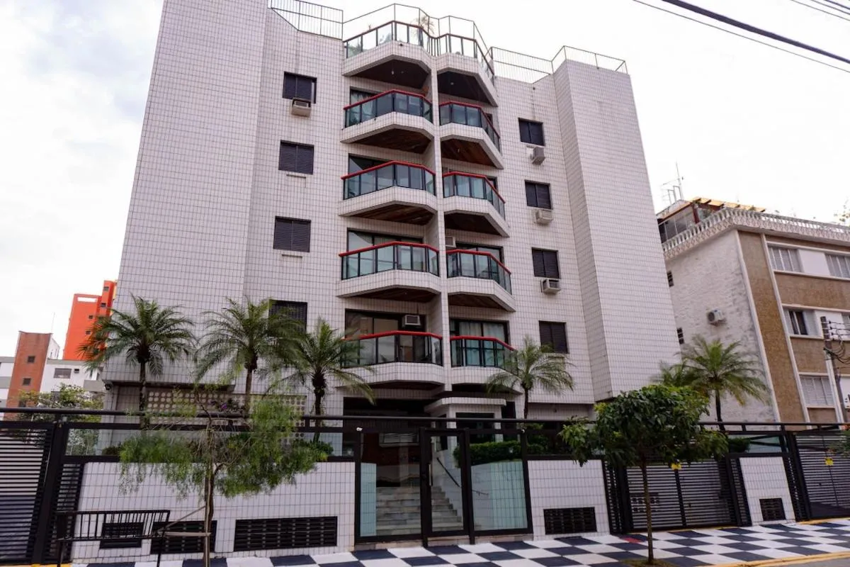 R19 · 2 Quadras da praia