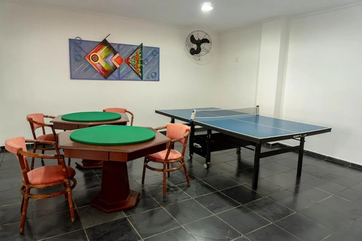 R19 · 2 Quadras da praia