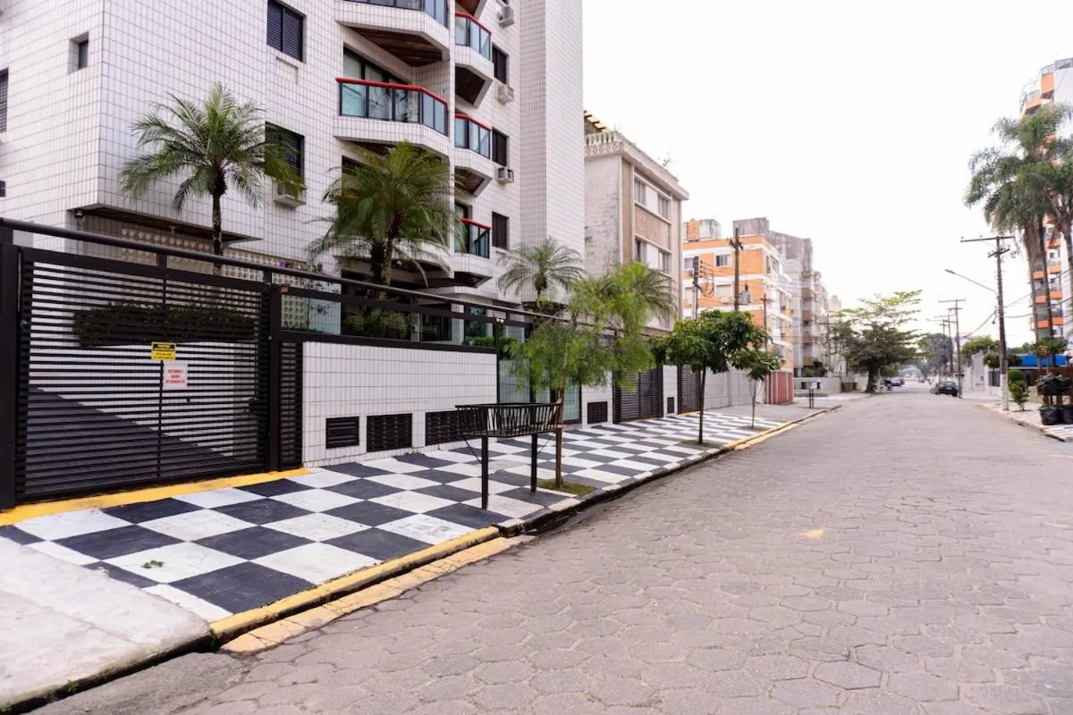 R19 · 2 Quadras da praia