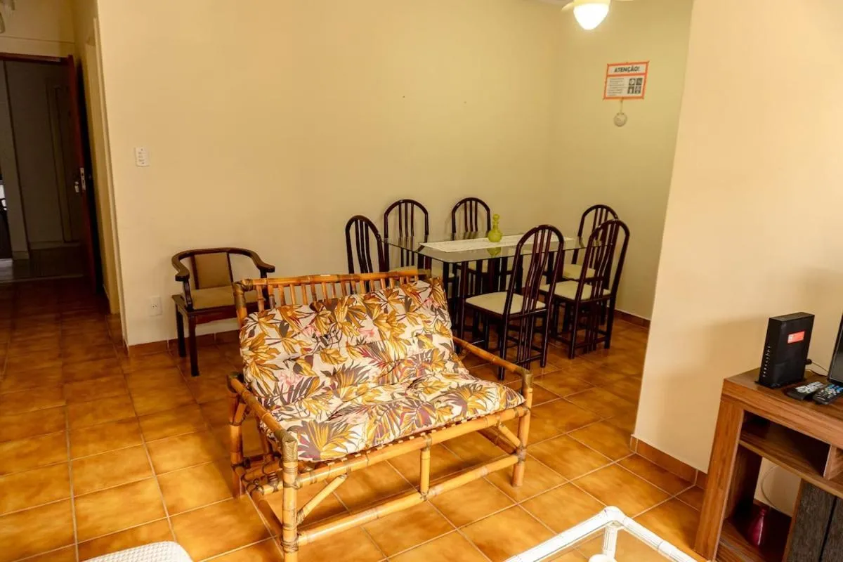 R19 · 2 Quadras da praia