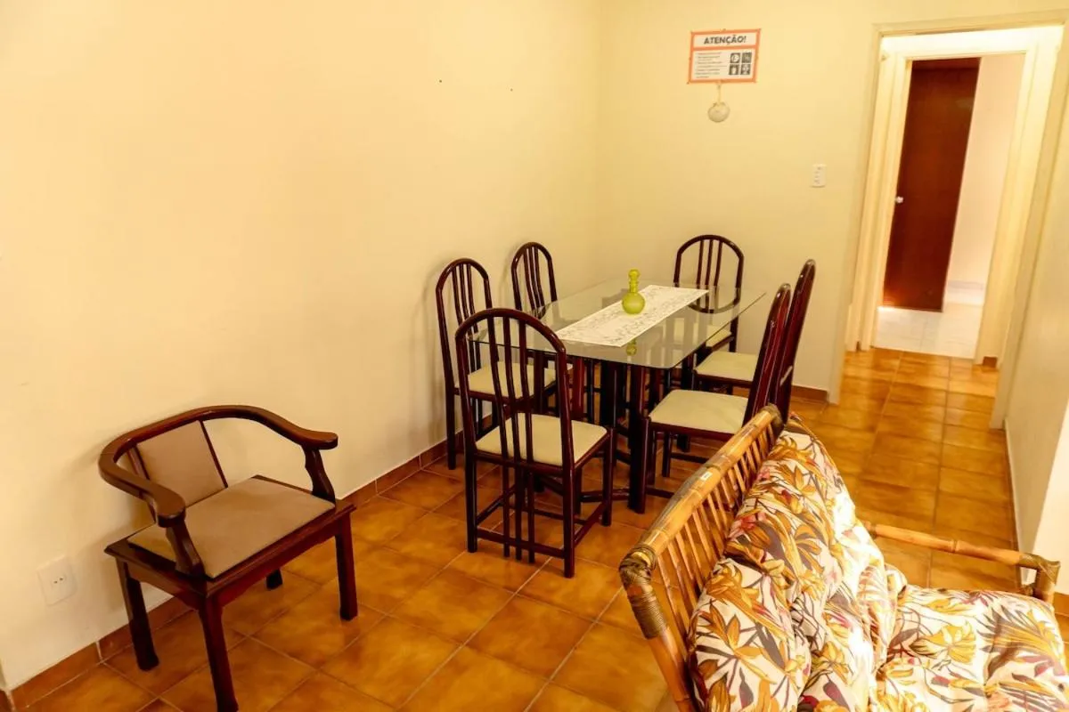 R19 · 2 Quadras da praia