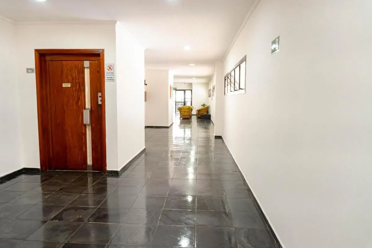 R19 · 2 Quadras da praia