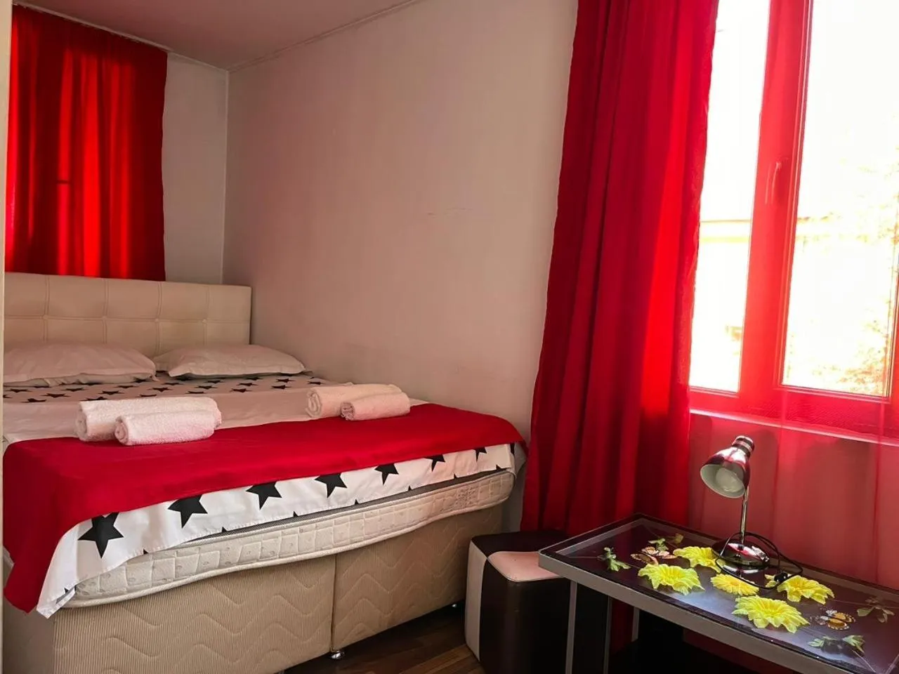 Bedroom, Bed in Old Rabati