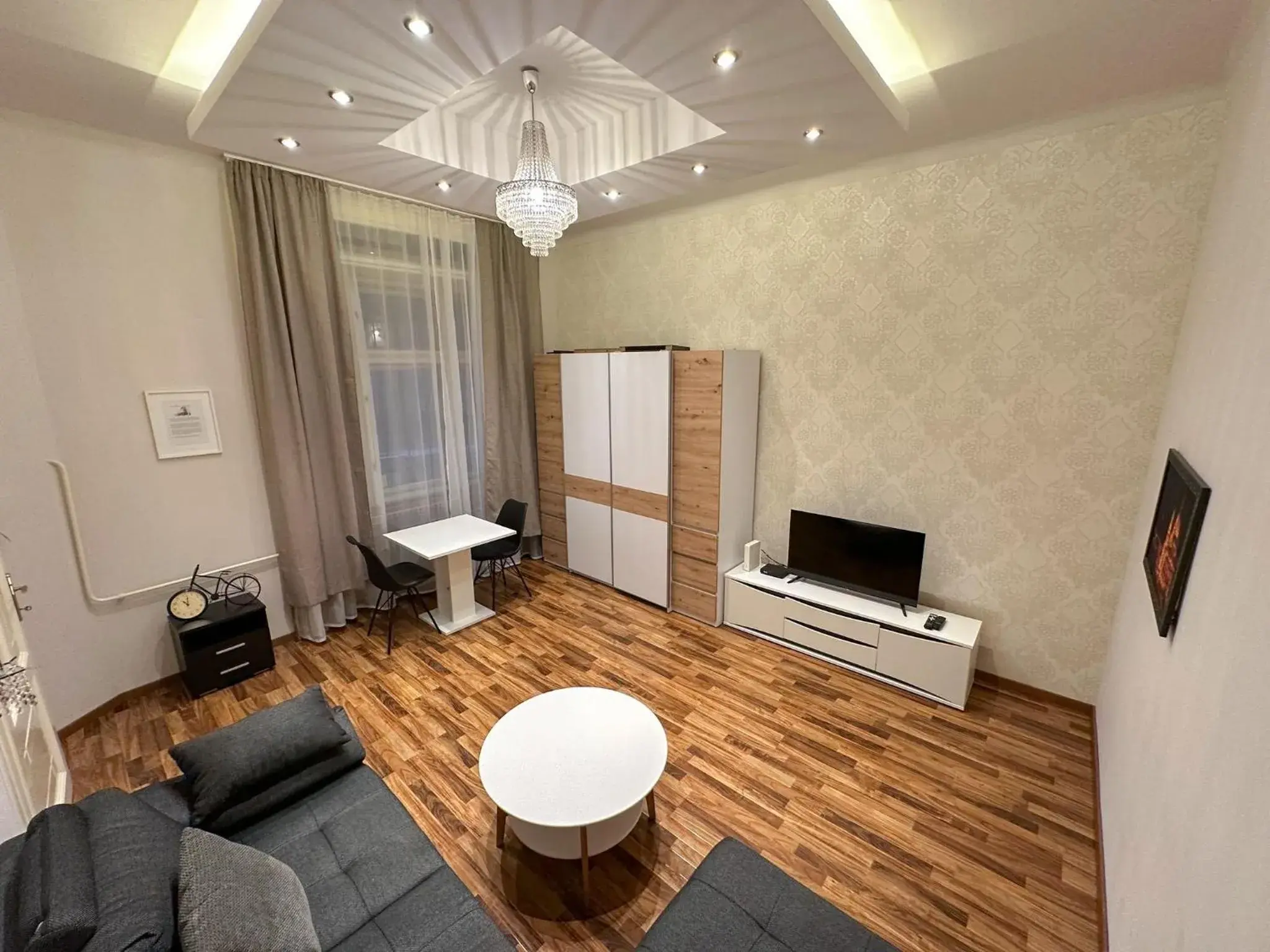 Parliament Apartment Parliament Apartment