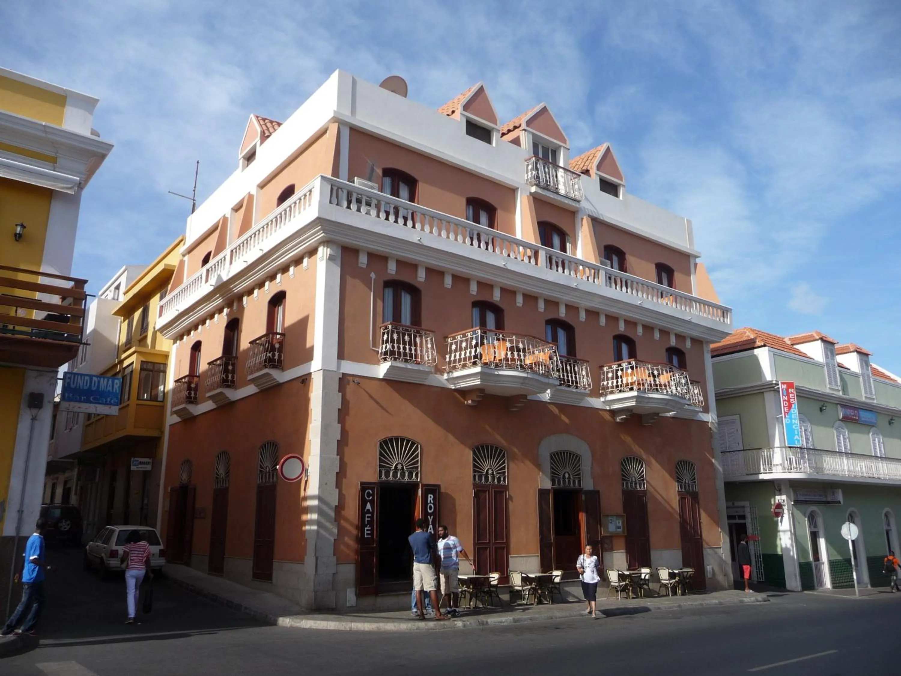 Royal Mindelo Suite
