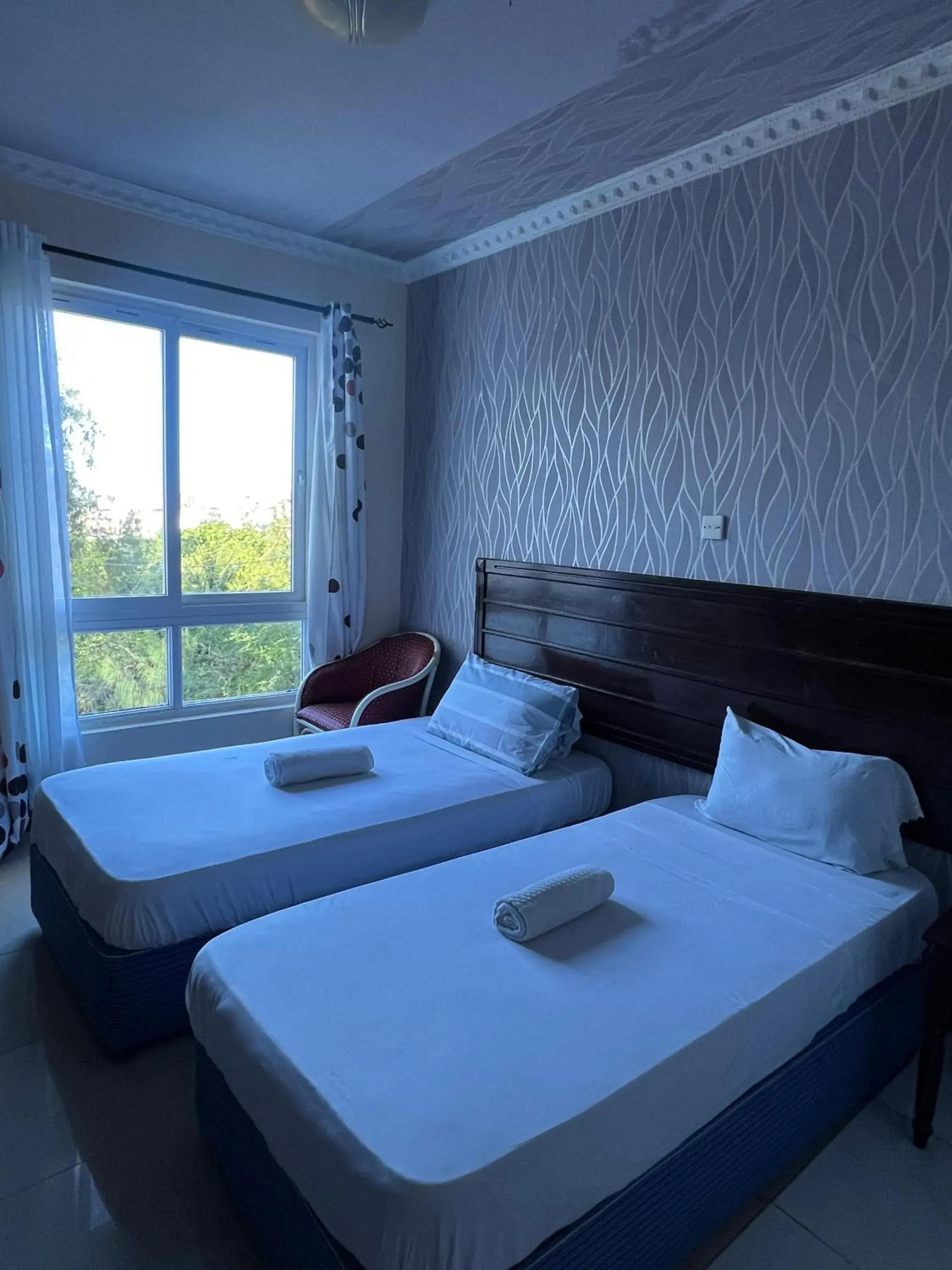 Bed in Sunrise Apartments Bed in Sunrise Apartments