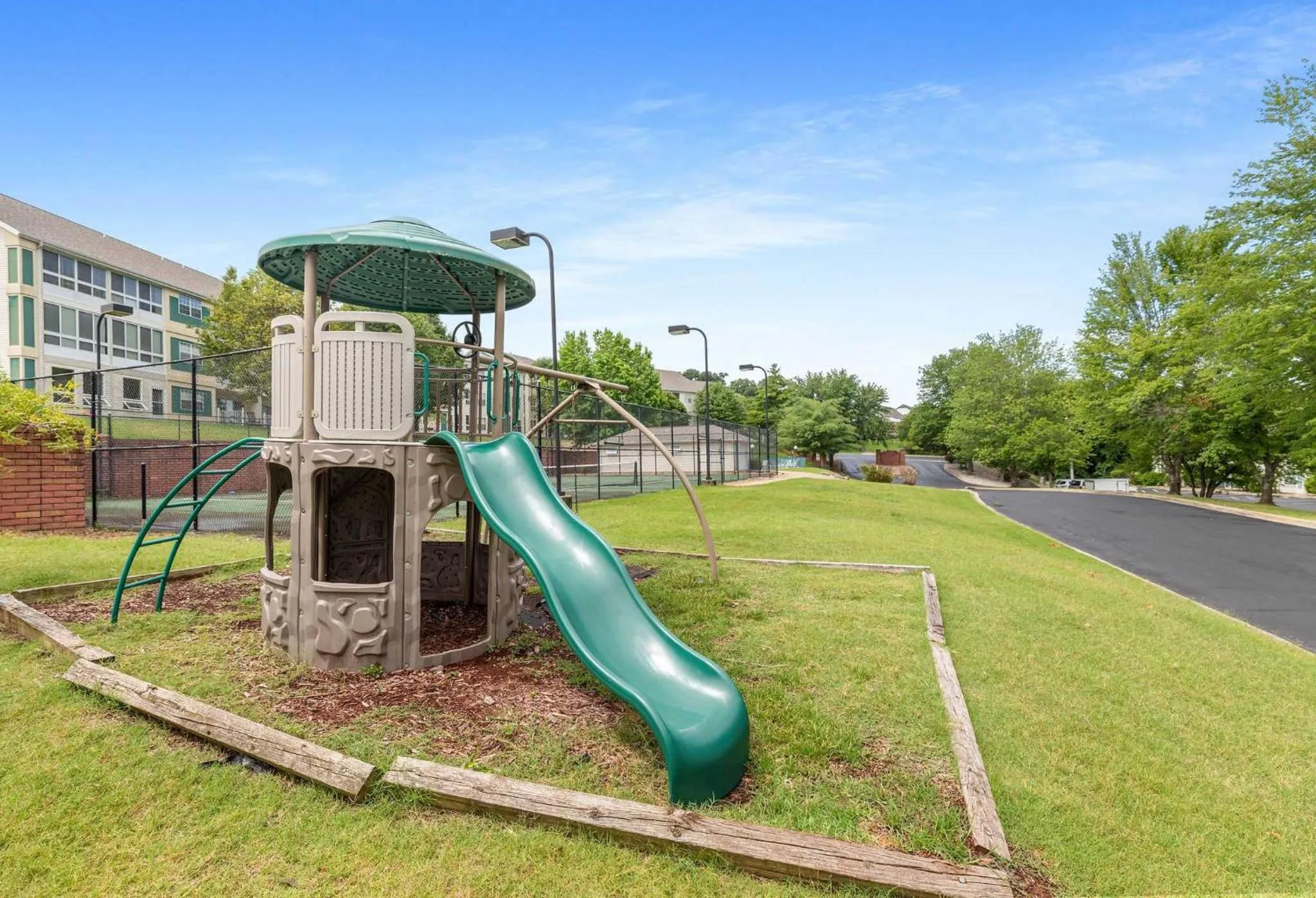 Little House on the Fairway- Luxury Golf Condo