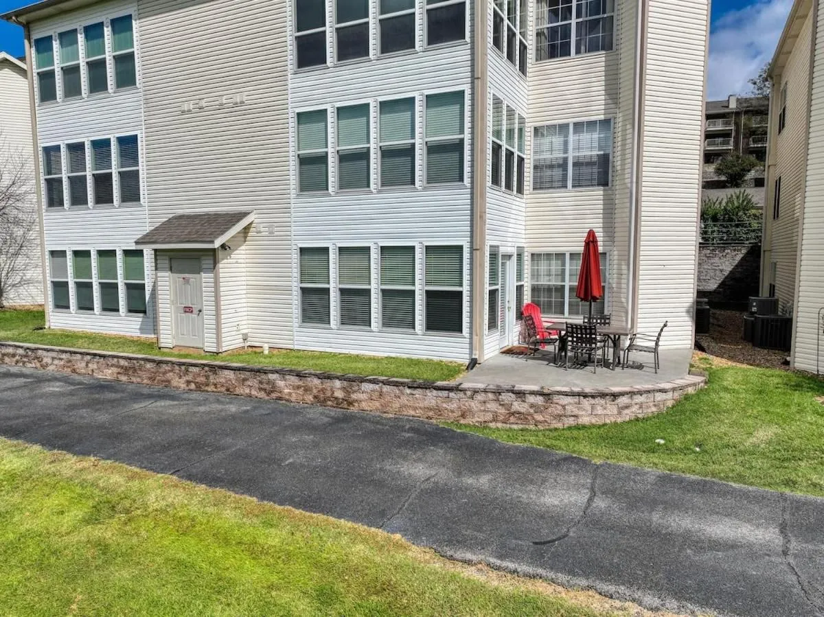 Little House on the Fairway- Luxury Golf Condo