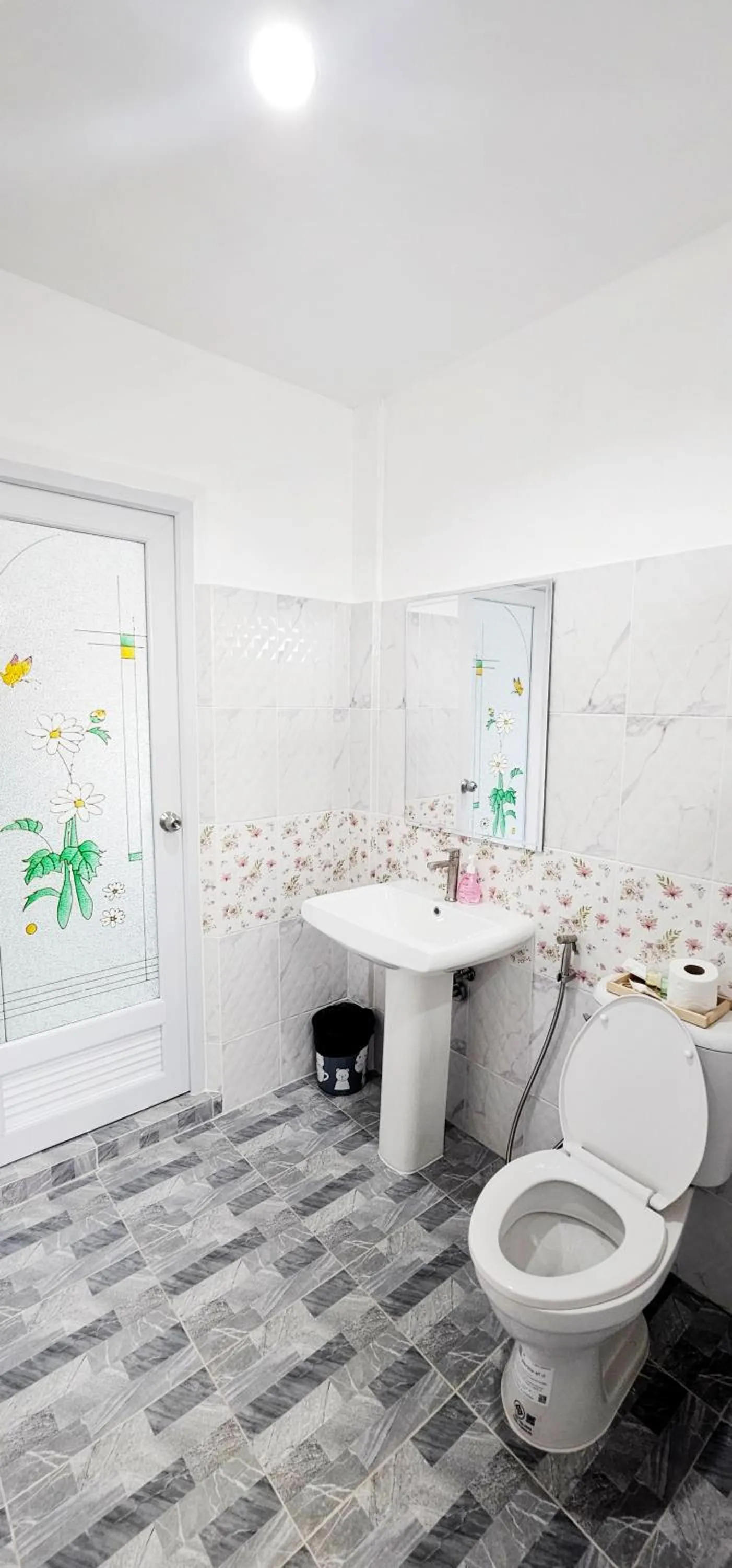 Bathroom in Tiny Island Lake Lodge