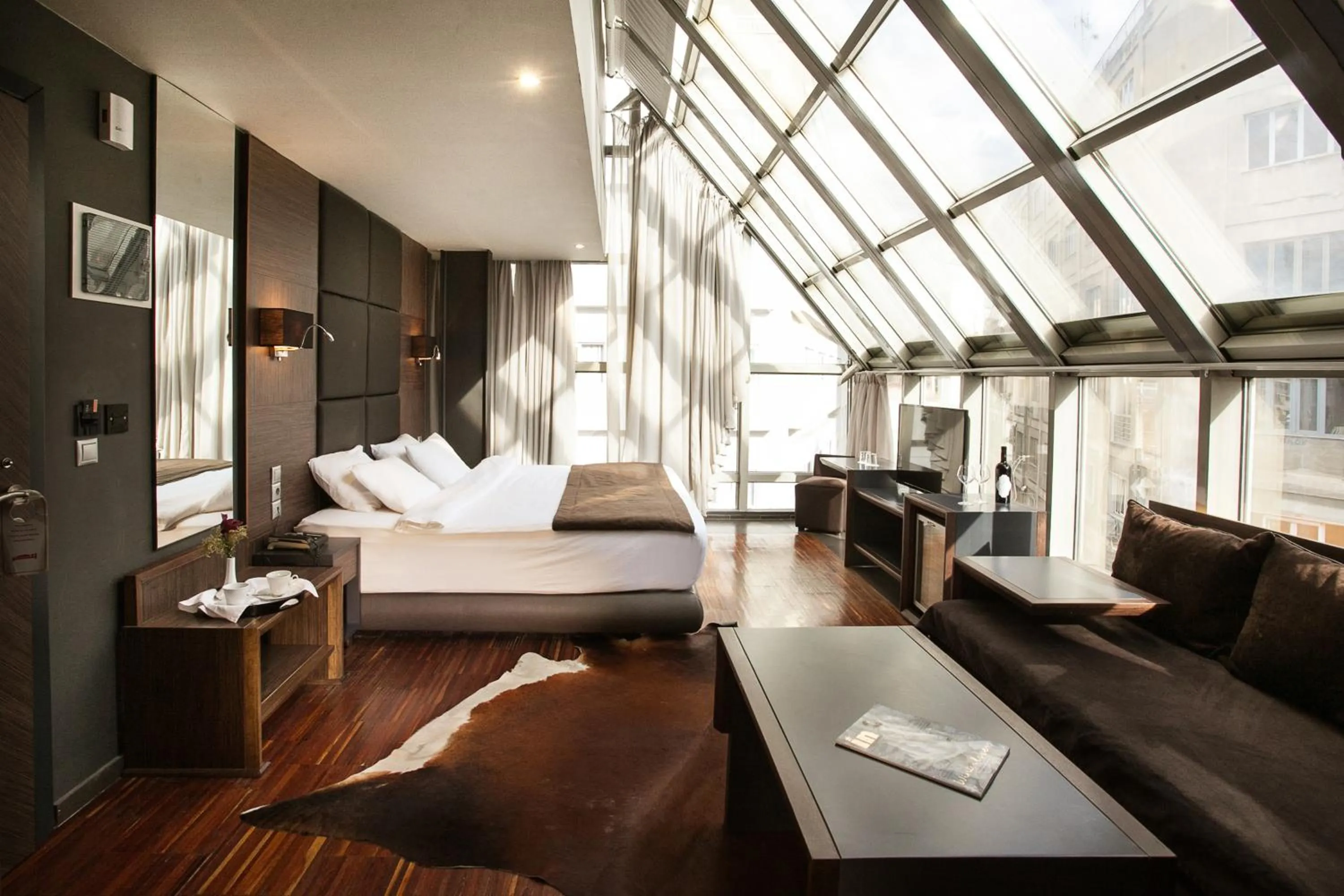 Photo of the whole room, Bed in Diamond Suites, Philian Hotels and Resorts