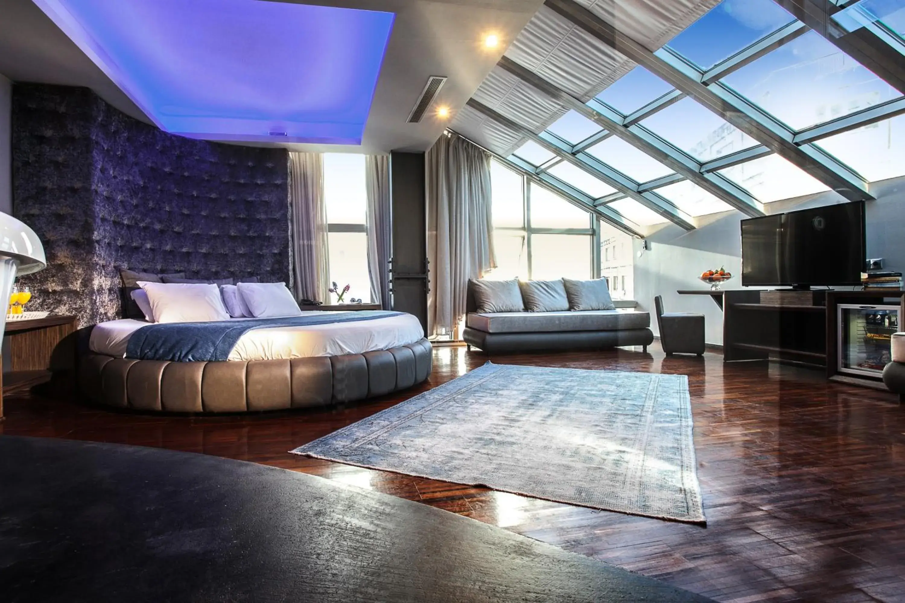 Bedroom in Diamond Suites, Philian Hotels and Resorts Bedroom in Diamond Suites, Philian Hotels and Resorts