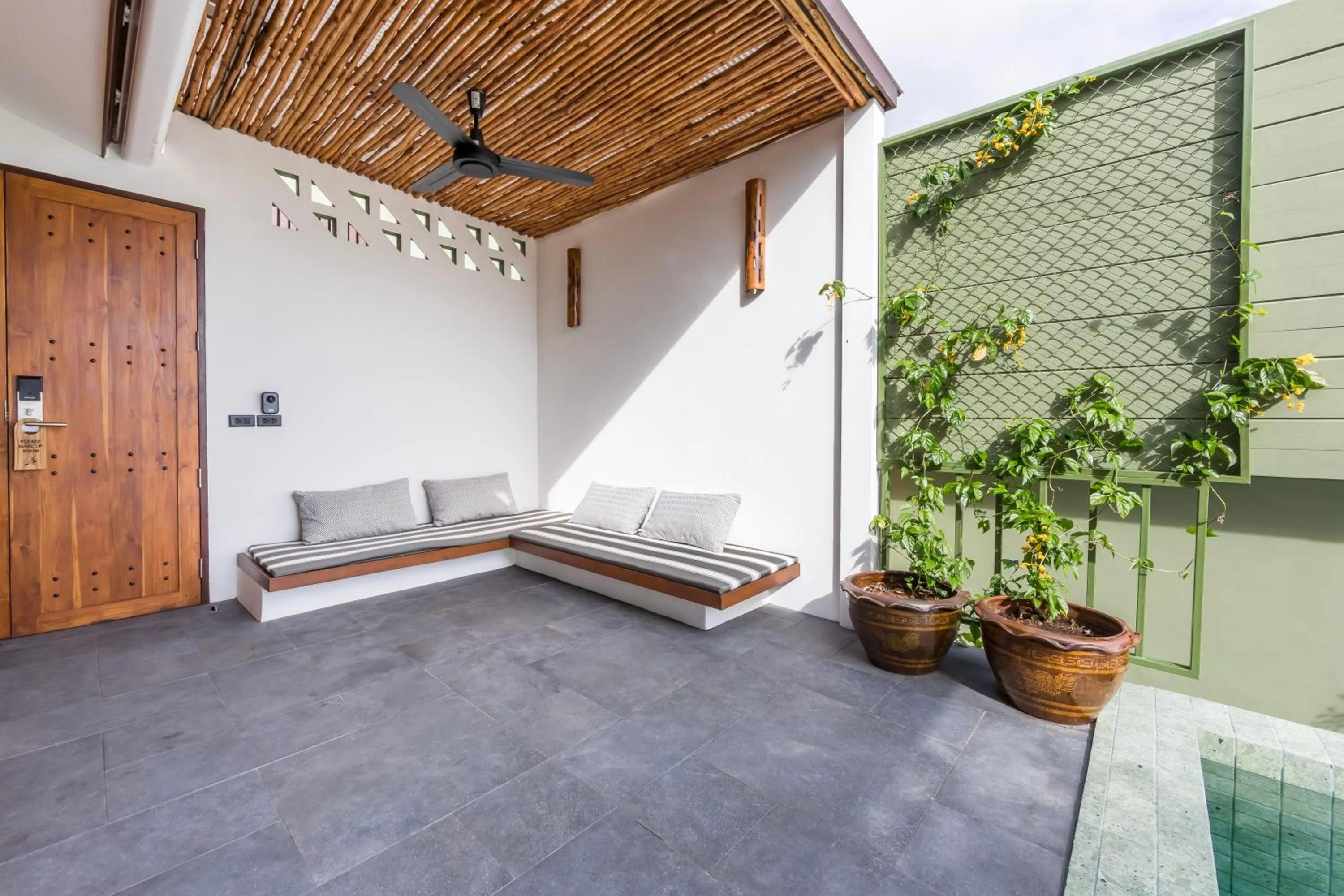 Balcony/Terrace in Mae Ya Resort