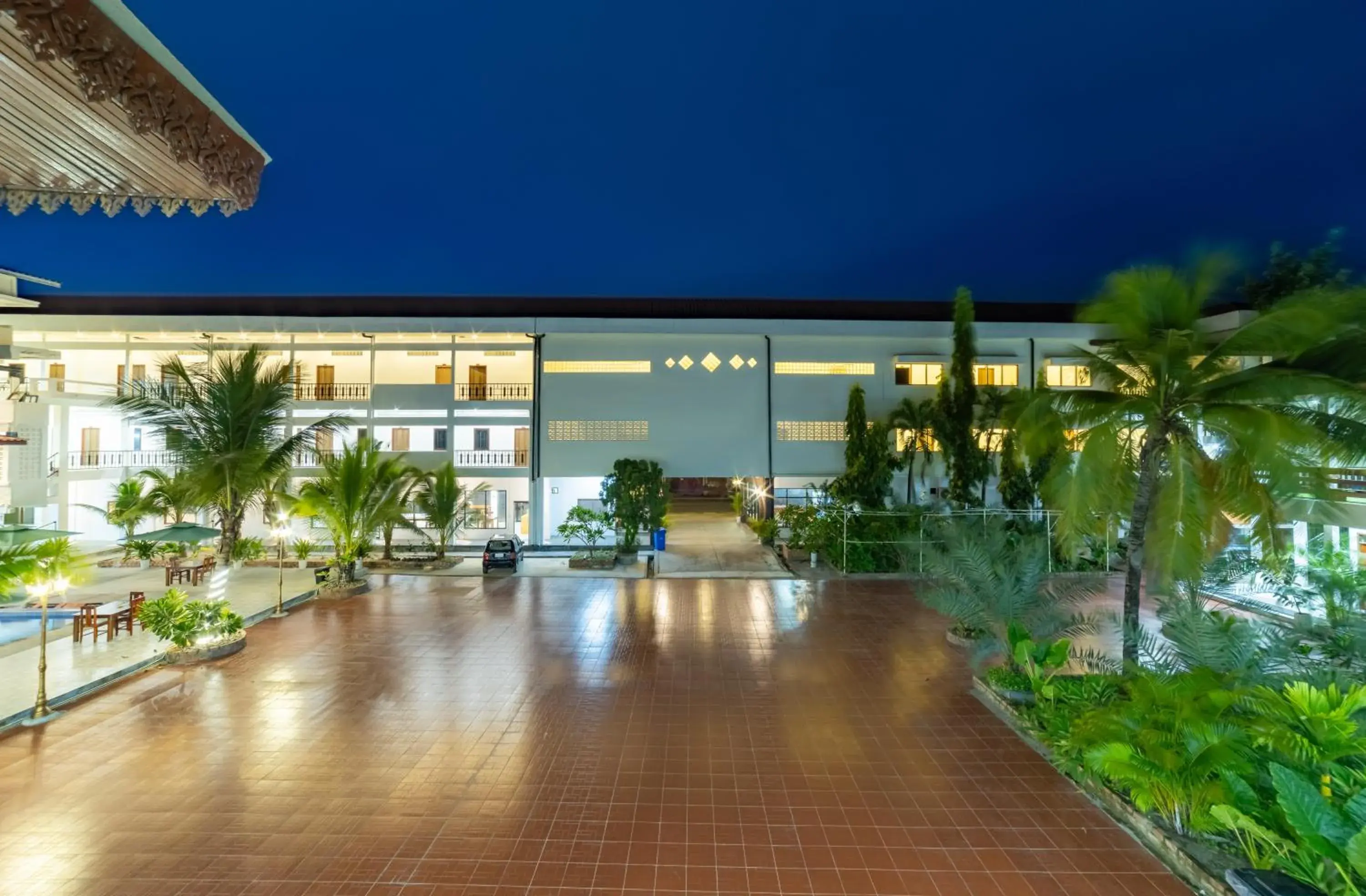 Garden in Peaceful Hotel Garden in Peaceful Hotel