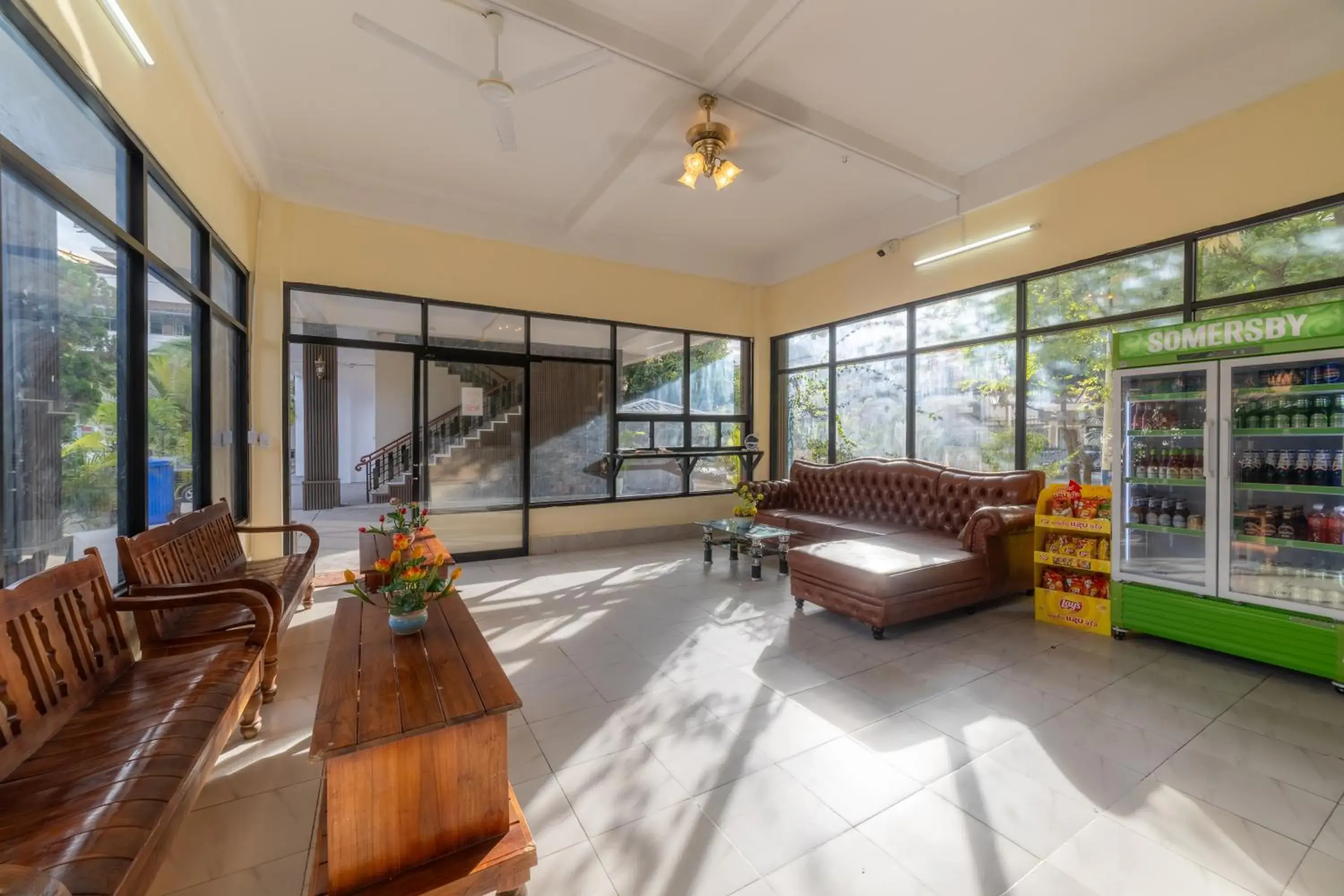 Lobby or reception in Peaceful Hotel Lobby or reception in Peaceful Hotel