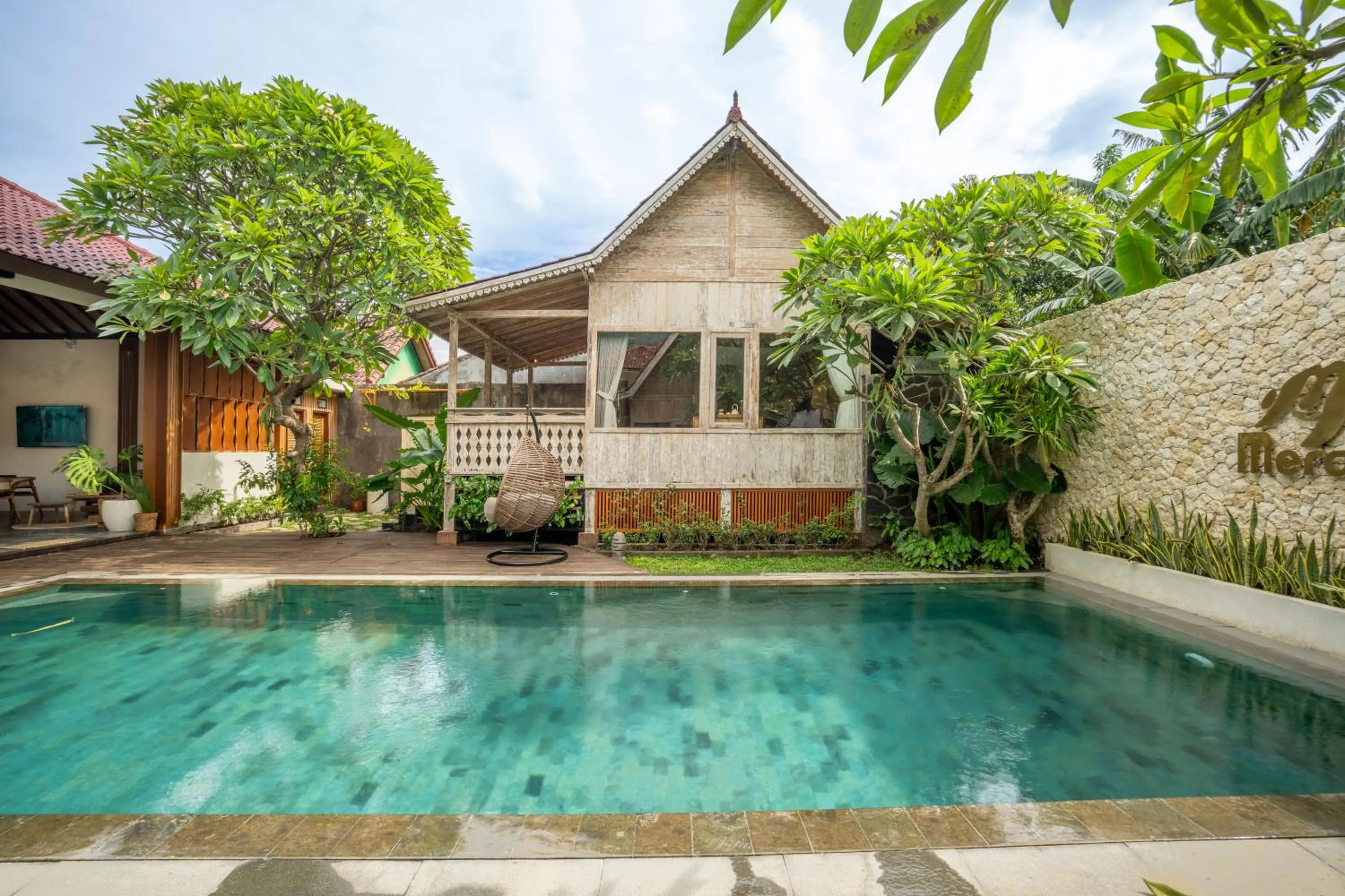 Day in Meraki Luxury Villa