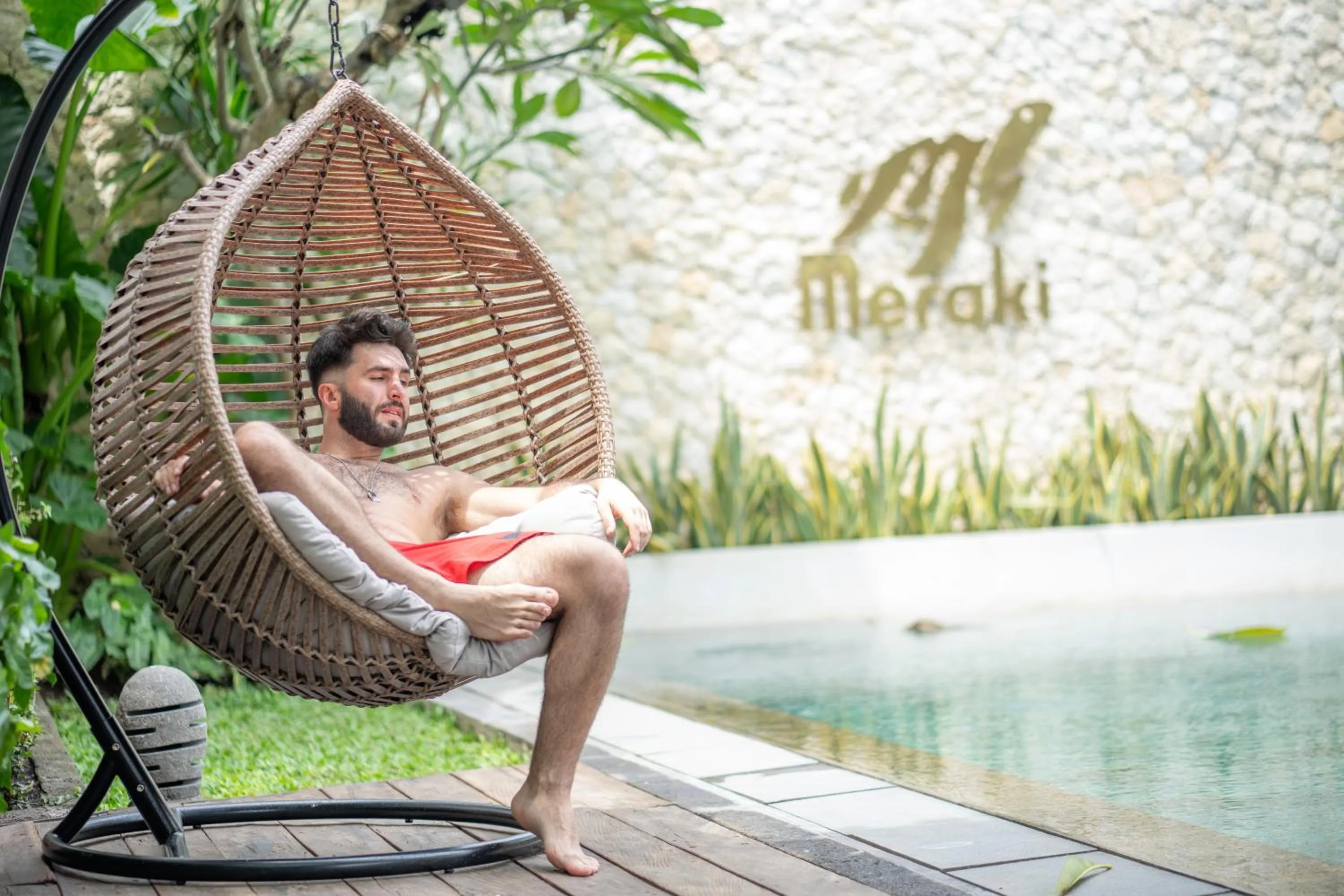 Guests in Meraki Luxury Villa