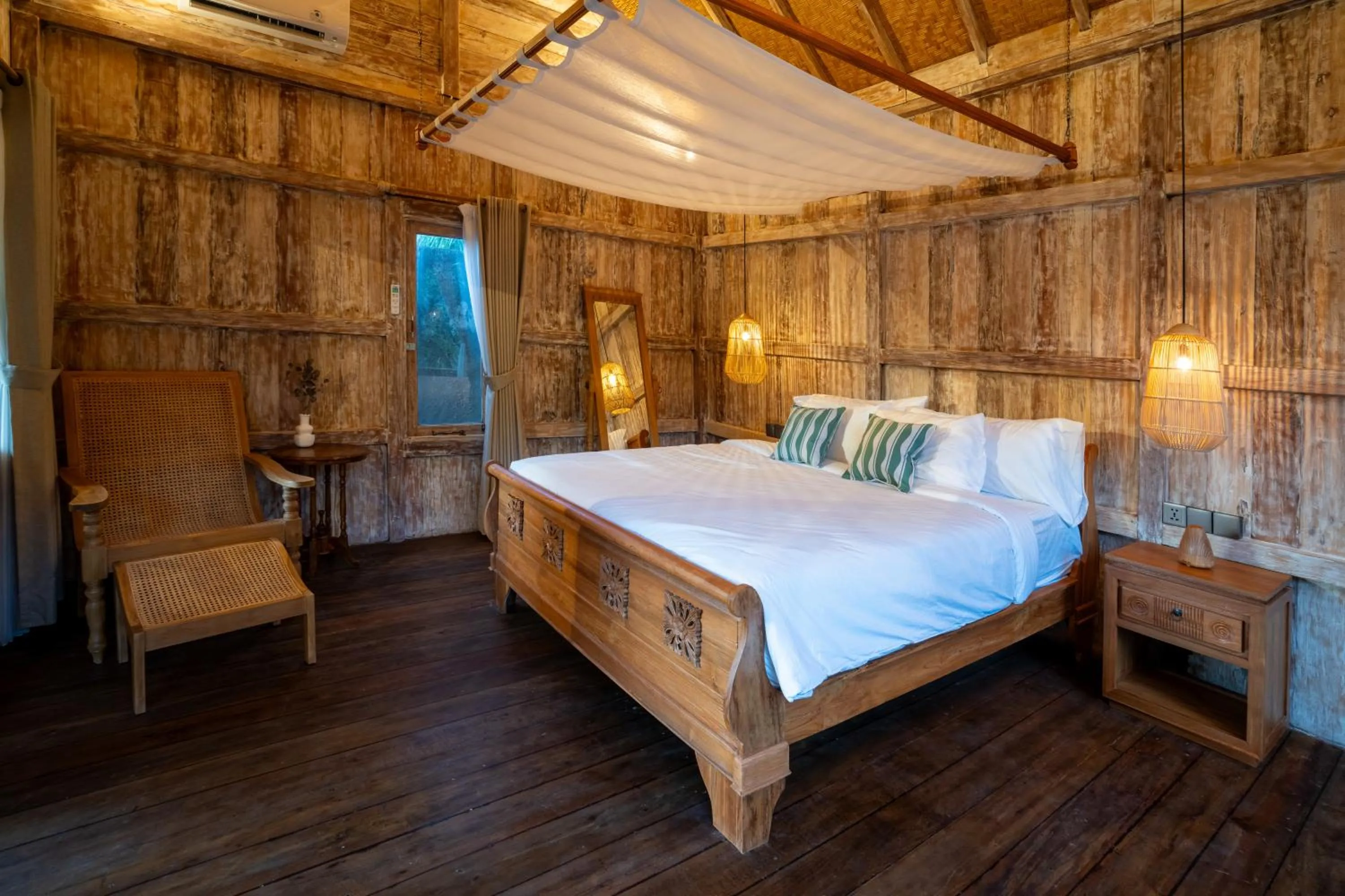 Bedroom, Bed in Meraki Luxury Villa