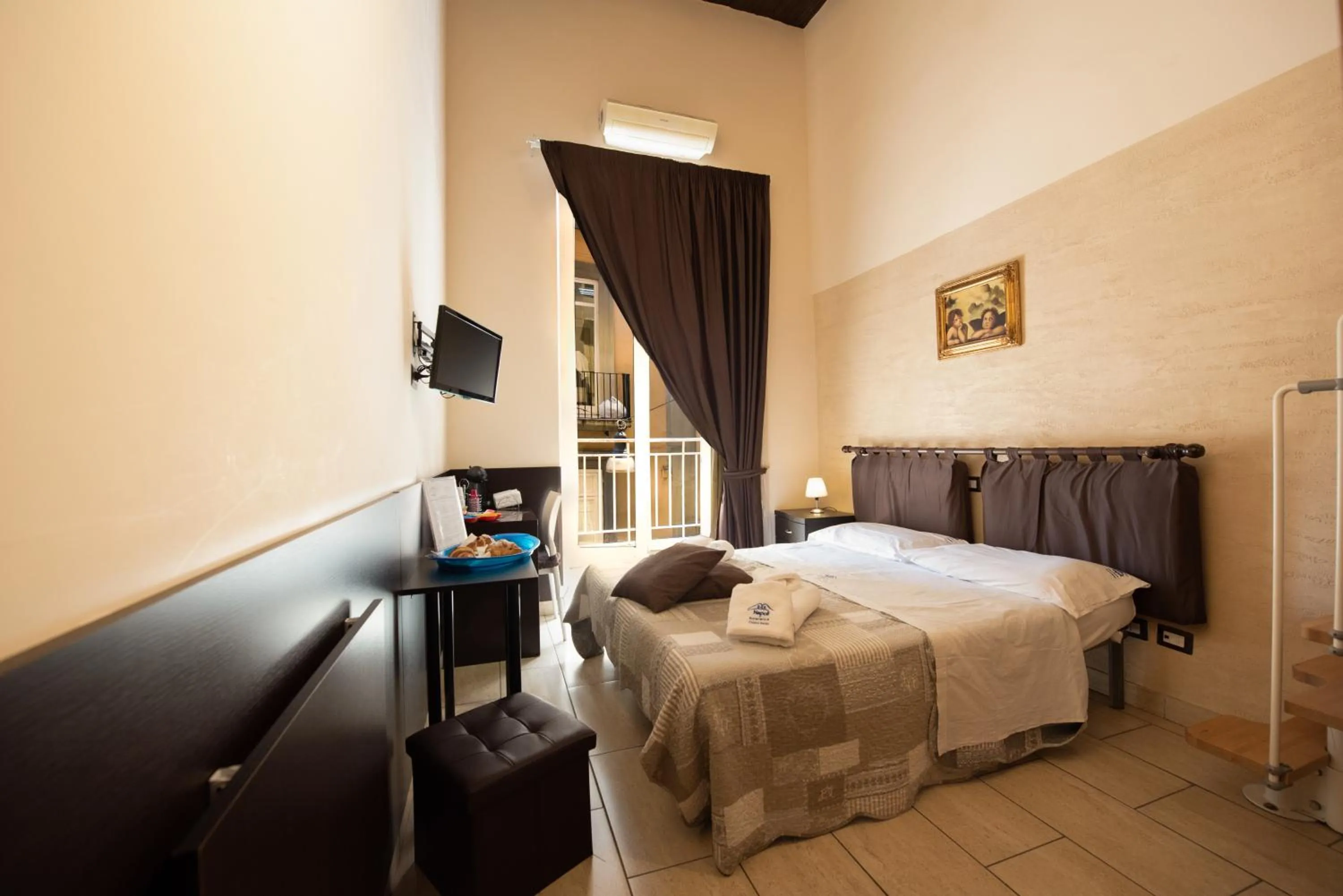 Bed in Napolì Affittacamere