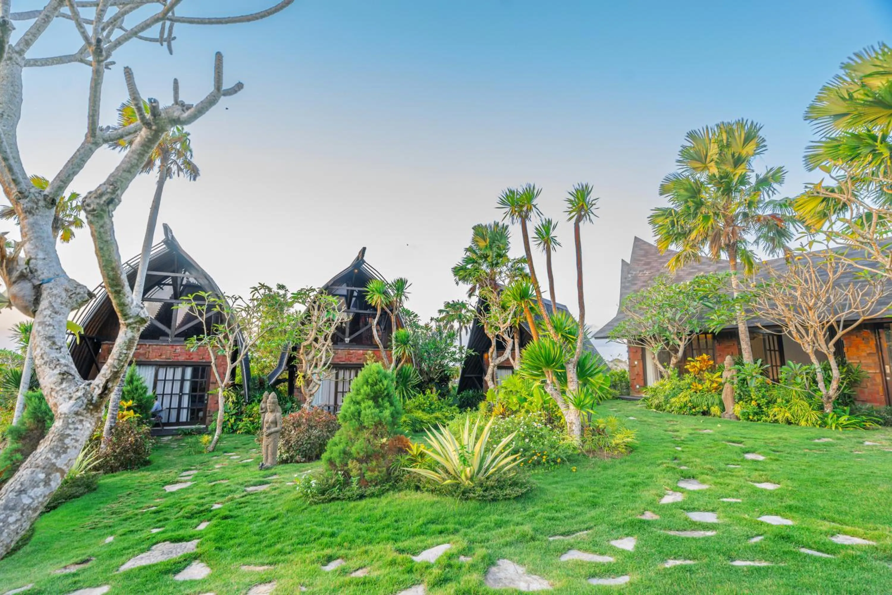 Property building in Cemara Hills Uluwatu, The Reserve - Cottages & Villas