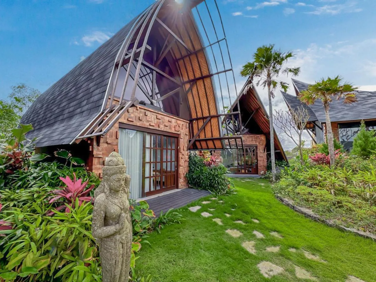 Property building in Cemara Hills Uluwatu, The Reserve - Cottages & Villas
