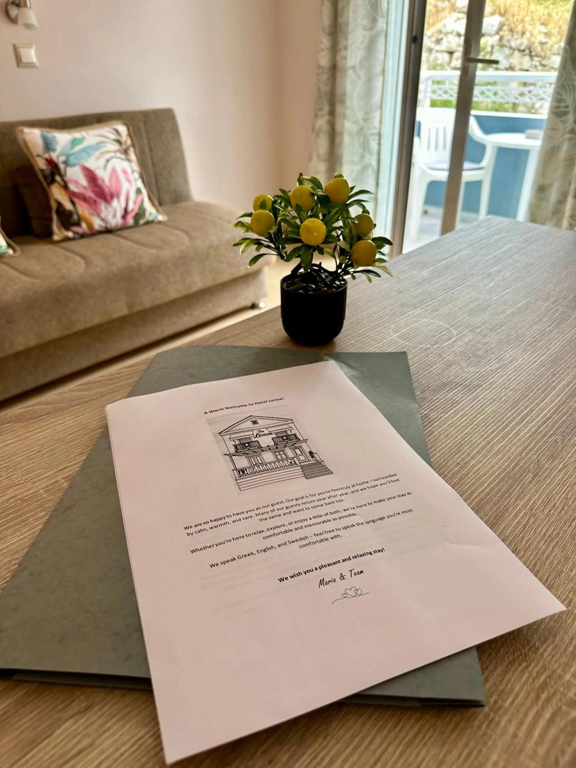 Seating area in Hotel Lenox