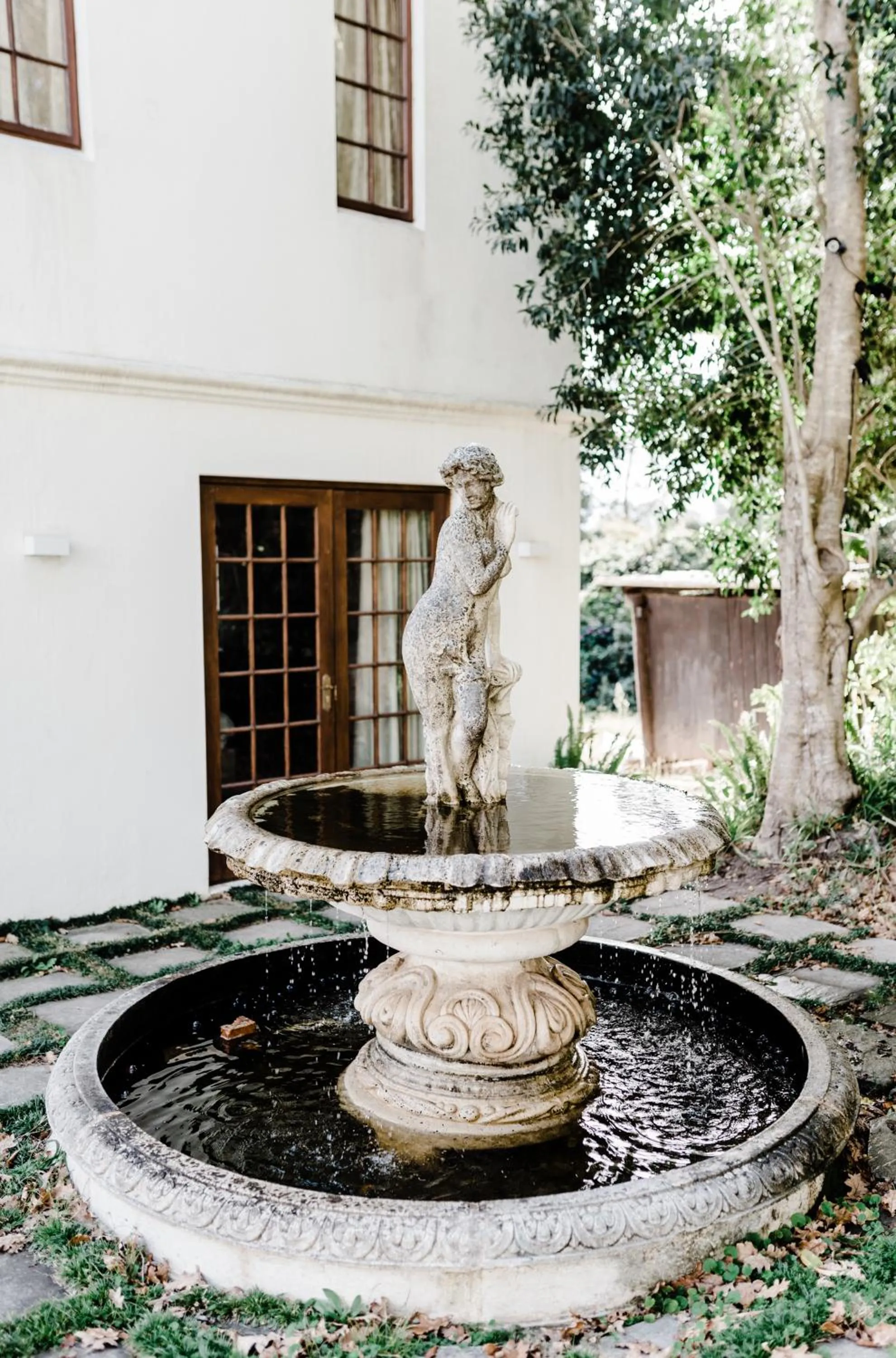 Garden in Edenbrook Country Manor